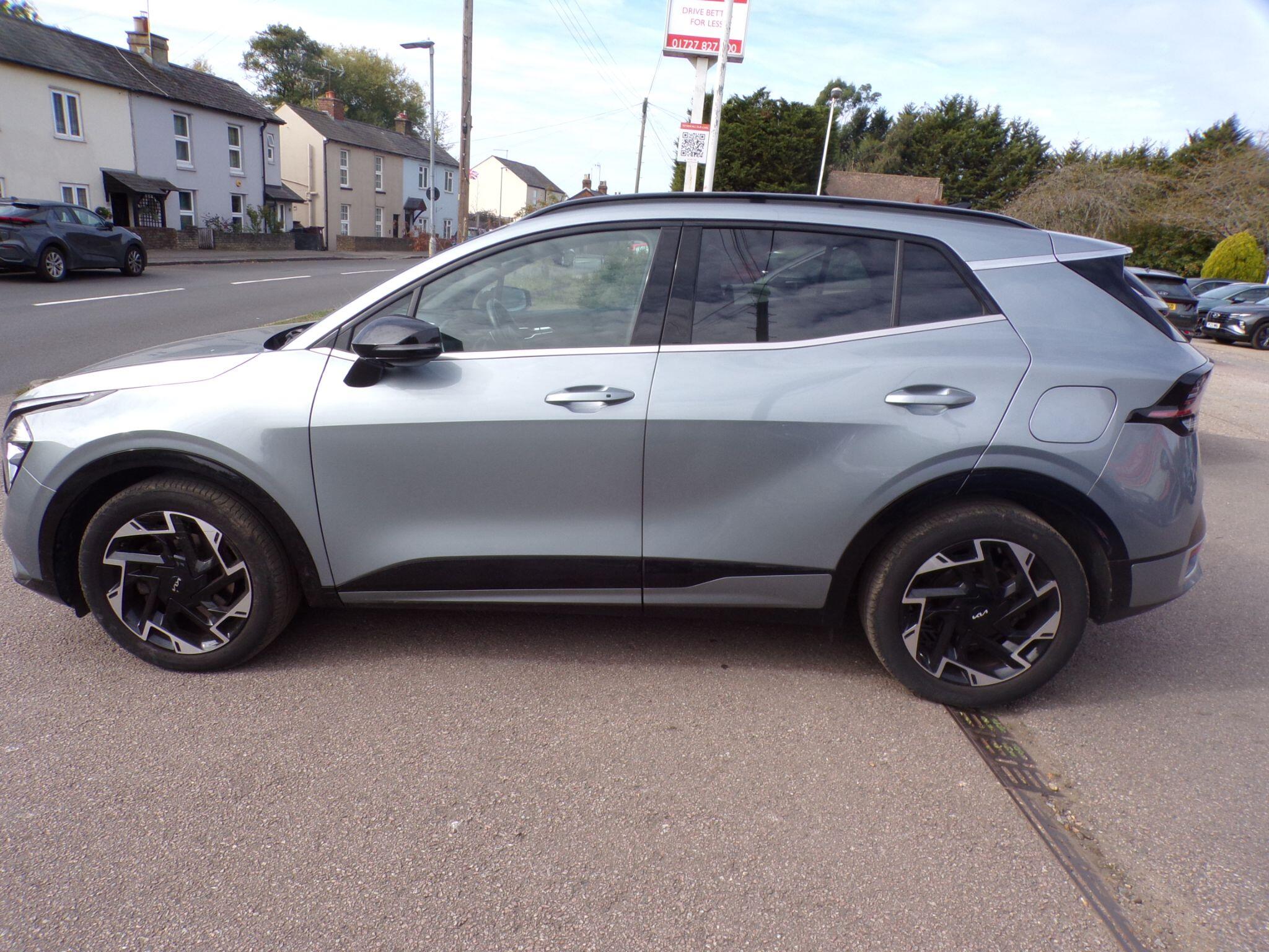 Kia Sportage view 5