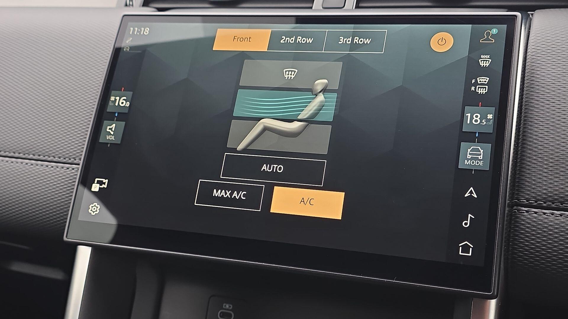 Land Rover Discovery Sport view 36