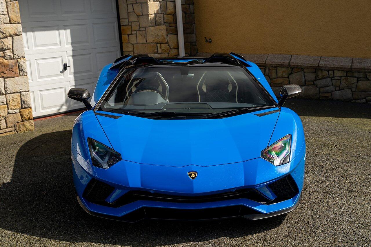 Lamborghini Aventador view 47