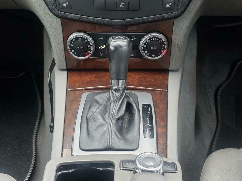 Mercedes-Benz C-Class view 16