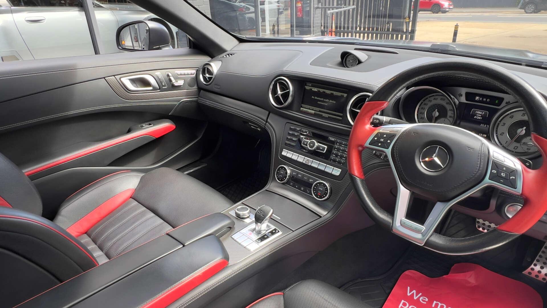 Mercedes-Benz SL view 3