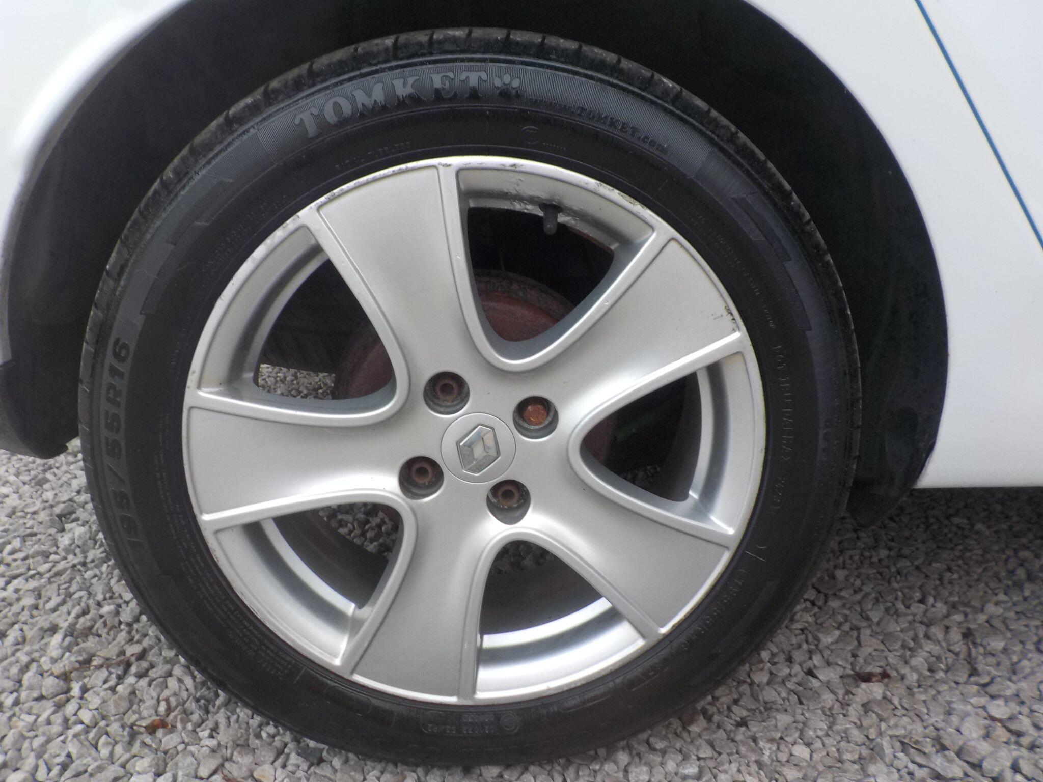 Renault Clio 1.2 16V Dynamique Nav Euro 6 5dr