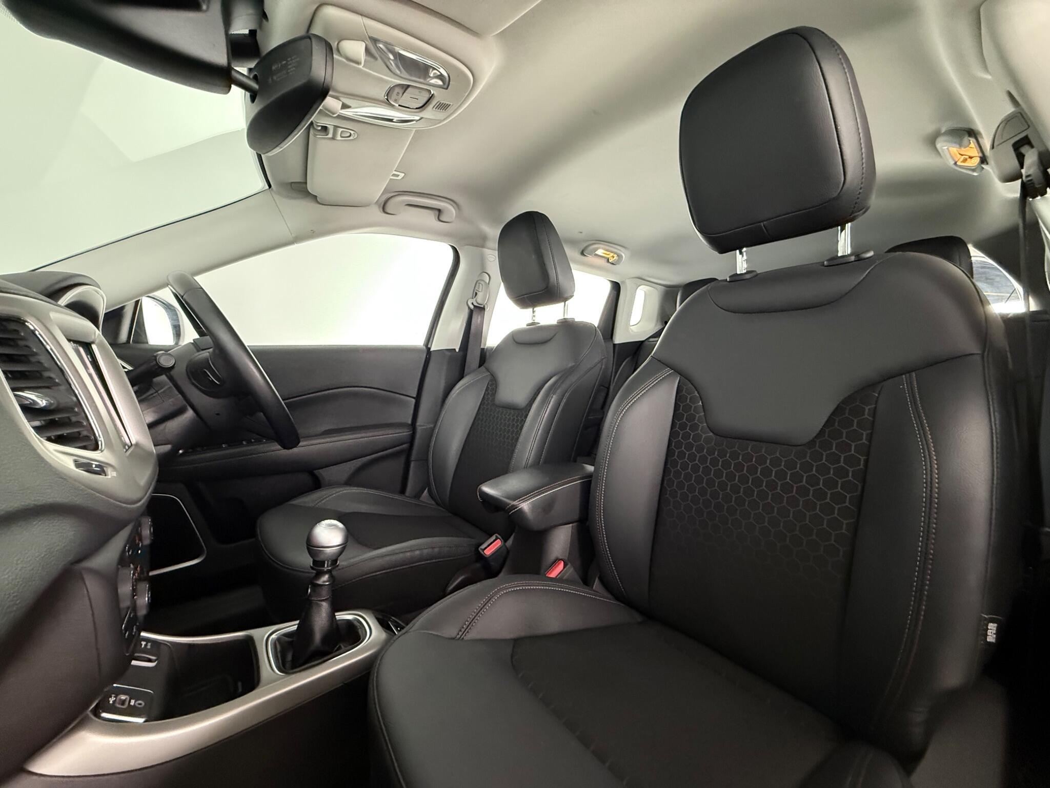 Jeep Compass view 28