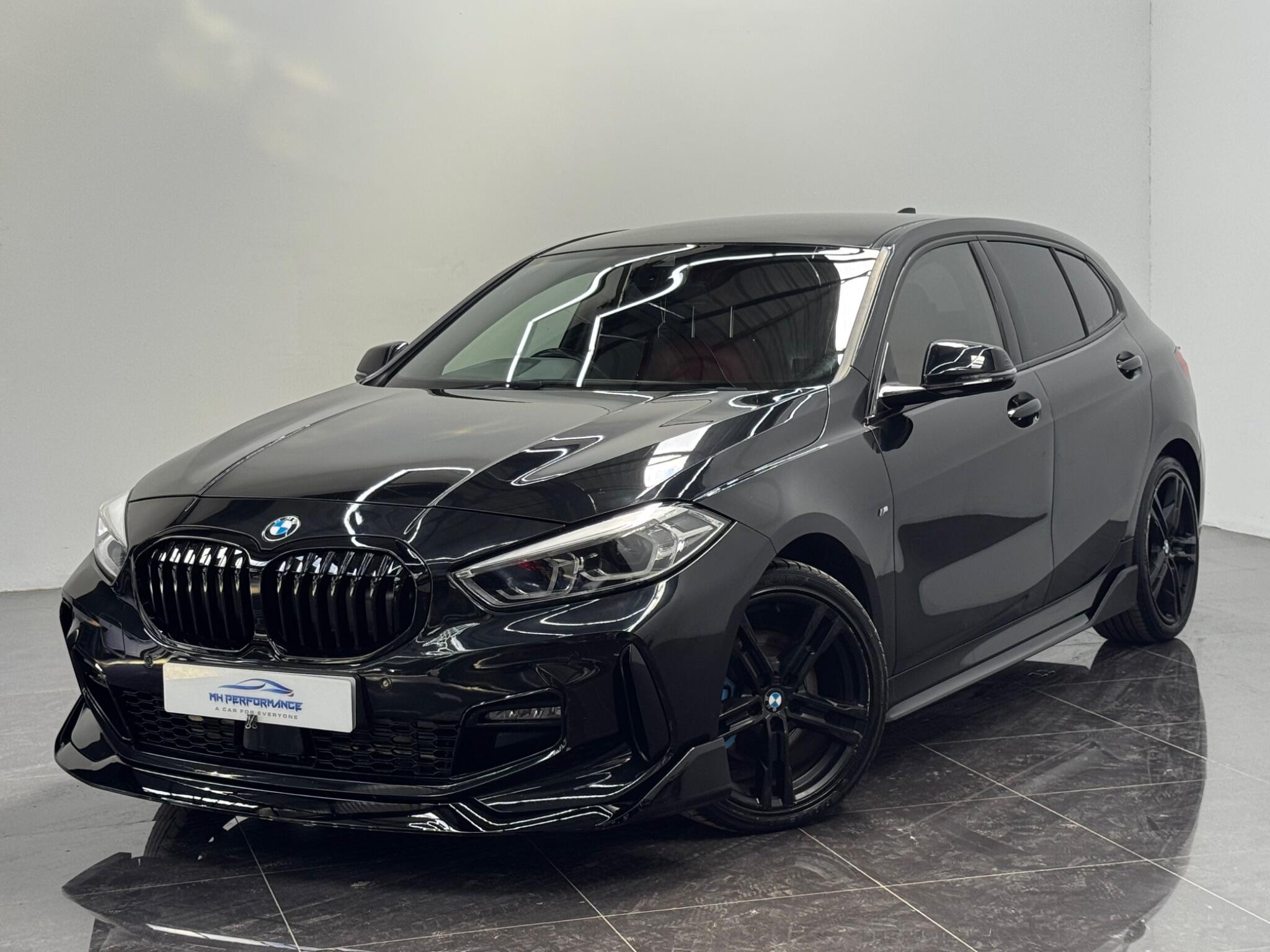 BMW 1 Series view 34
