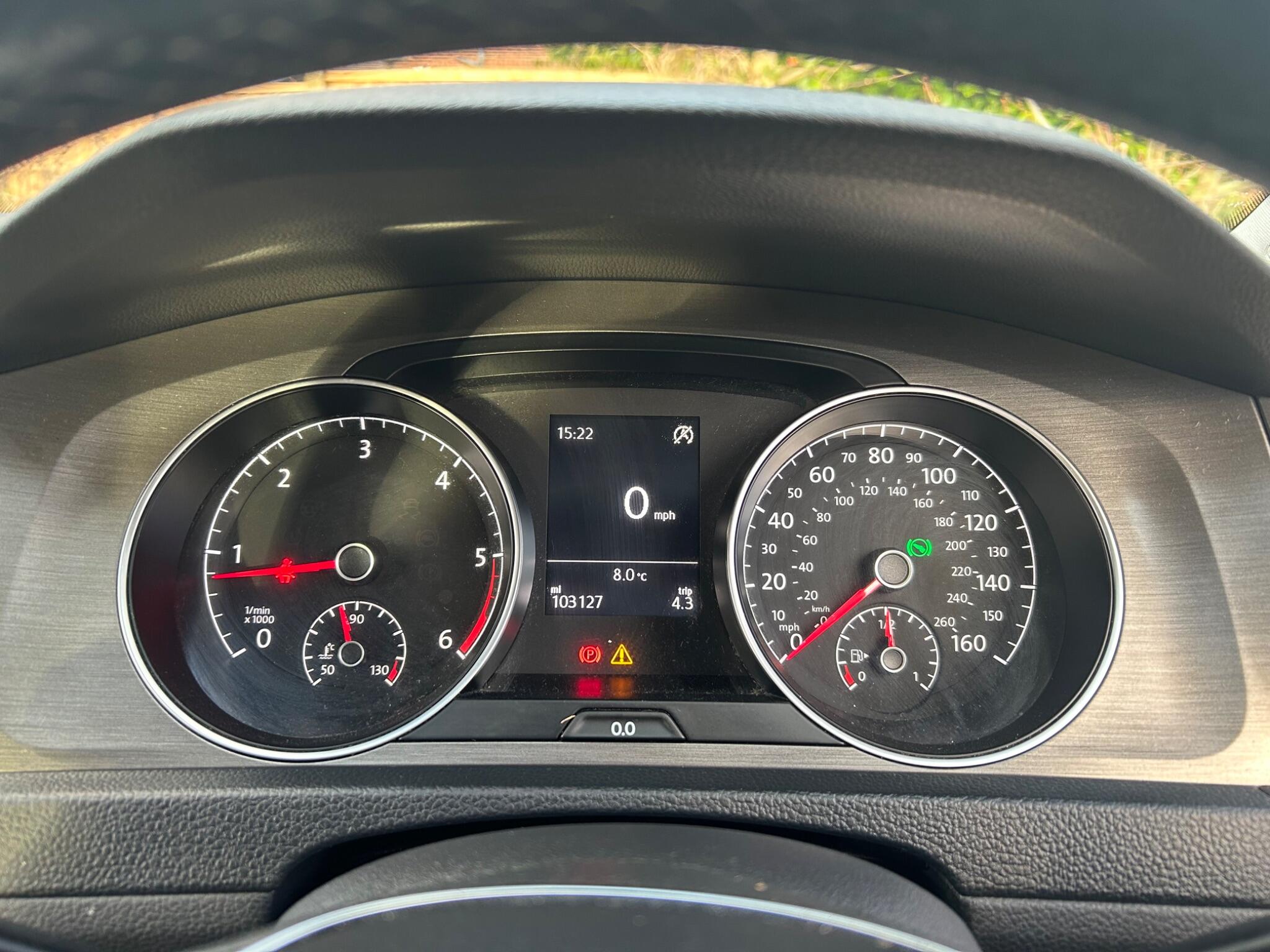 Volkswagen Golf view 43