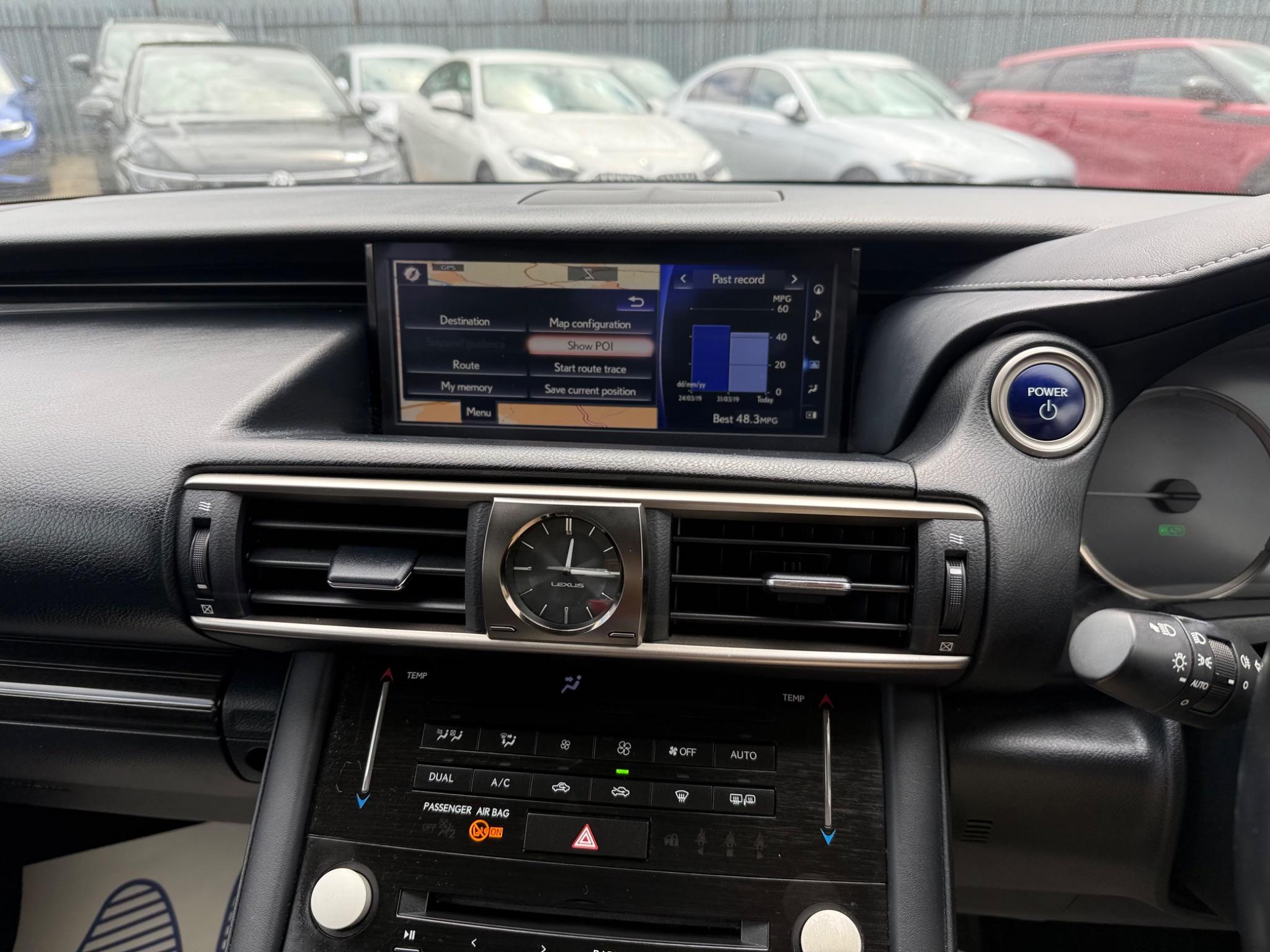 Lexus Is view 26
