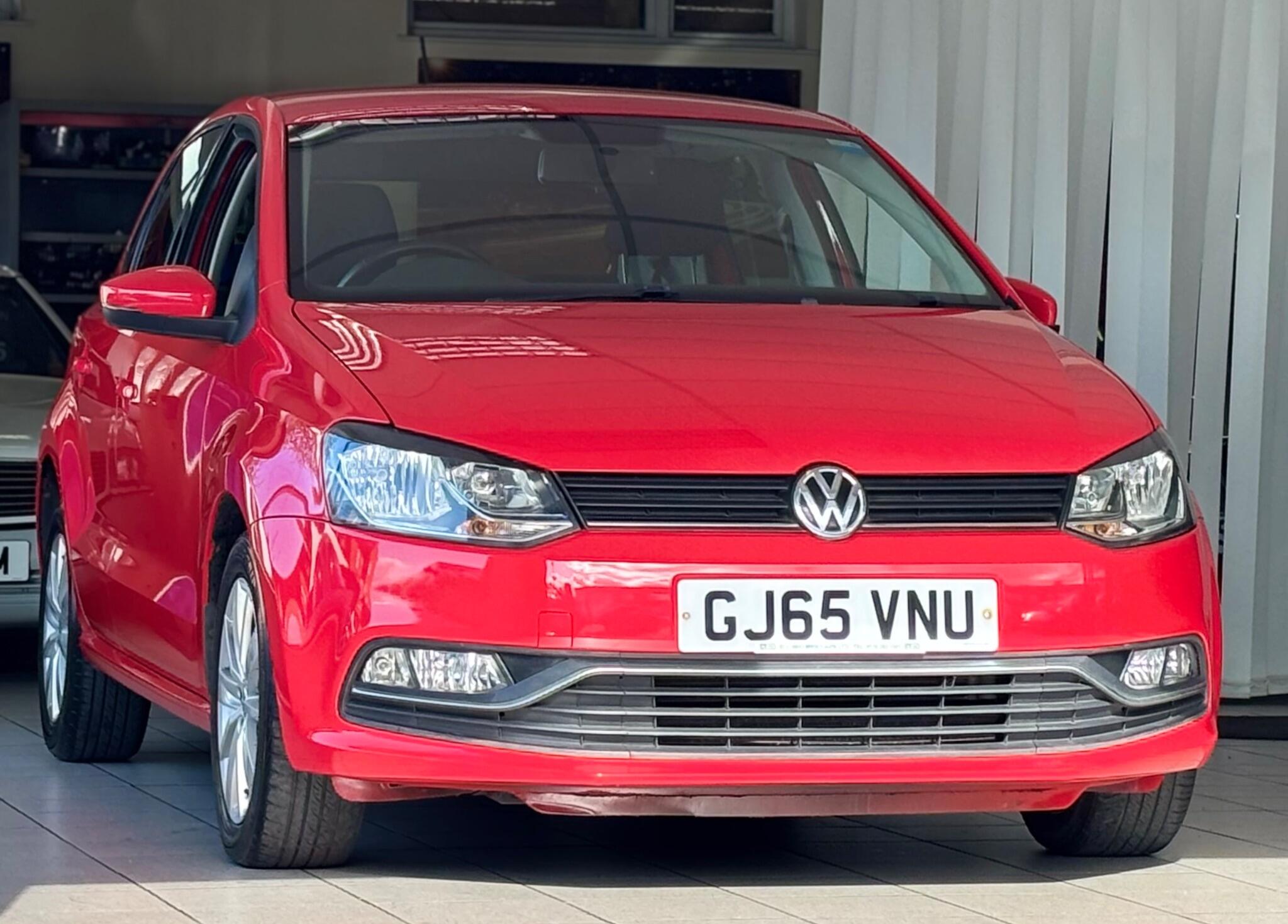 Volkswagen Polo view 5