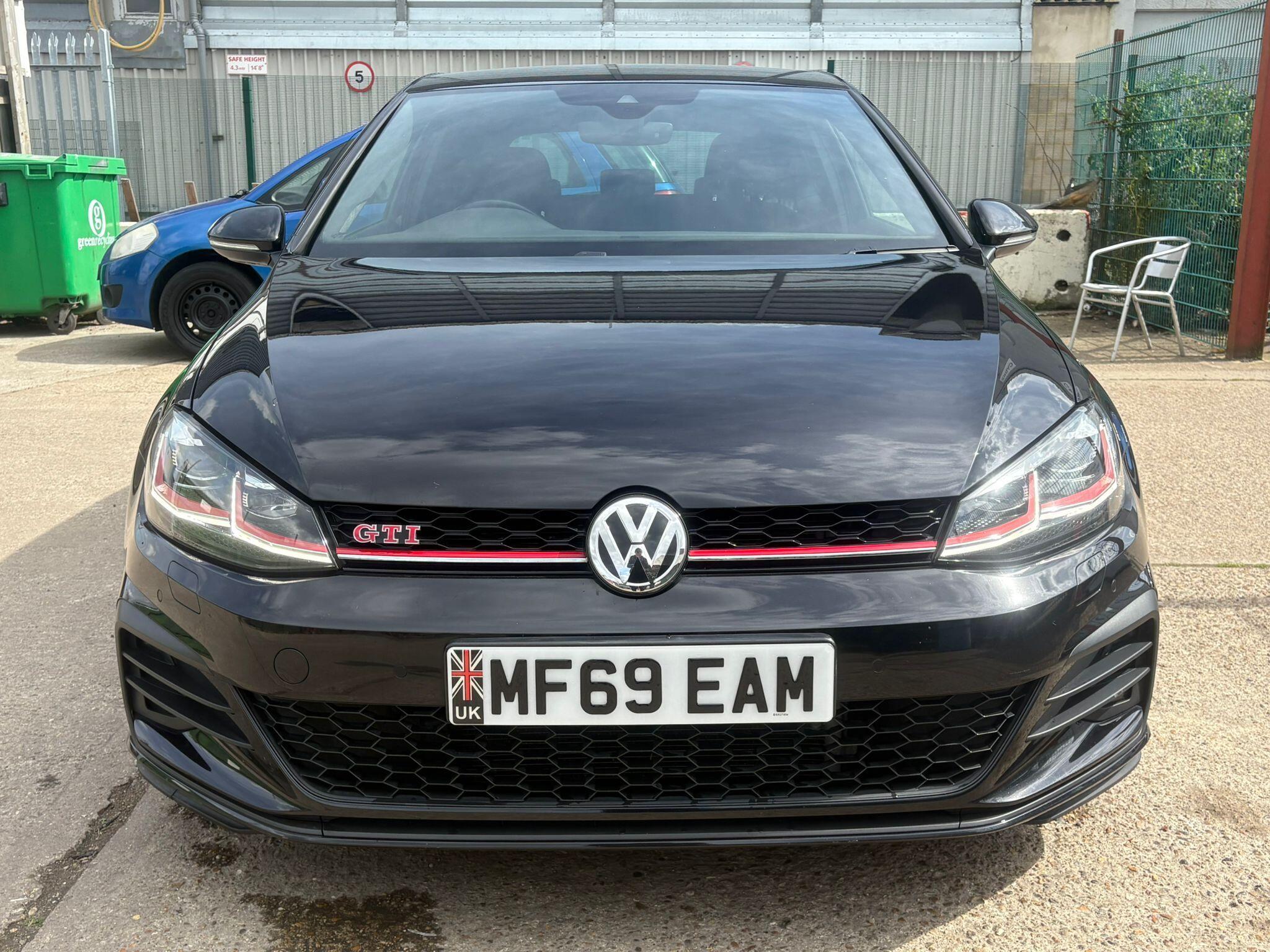 Volkswagen Golf view 13
