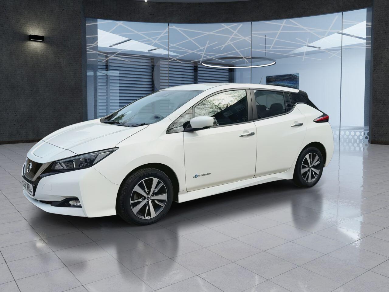 Nissan Leaf view 4