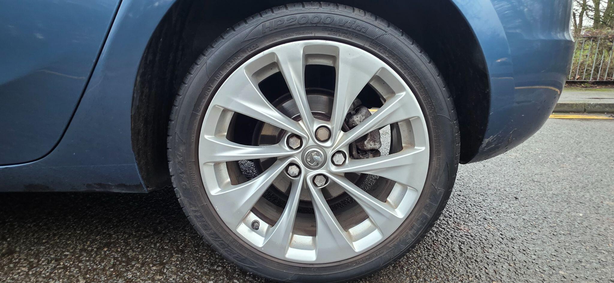 2016 Vauxhall Astra 1.6 CDTi BlueInjection Design Euro 6 (s/s) 5dr • 78,100 miles image 33
