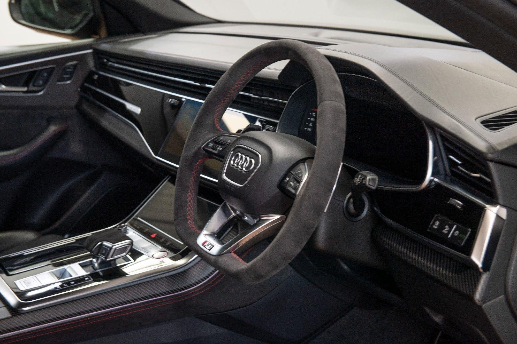 Audi RSQ8 view 12