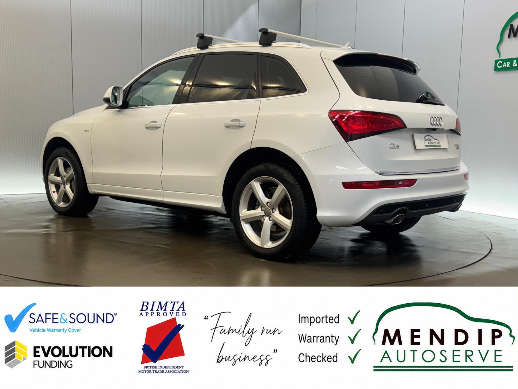 Audi Q5 view 9