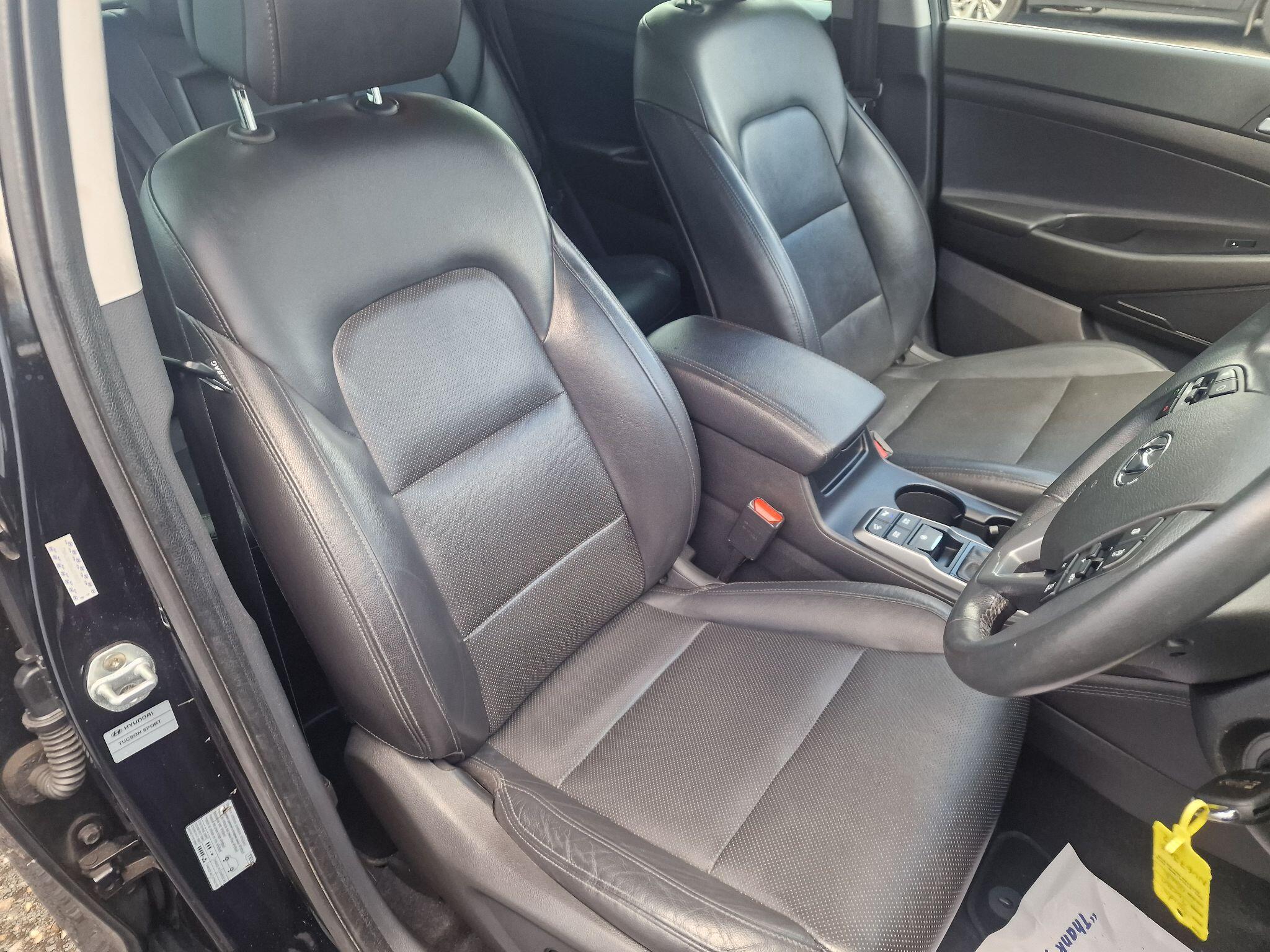 Hyundai Tucson view 12