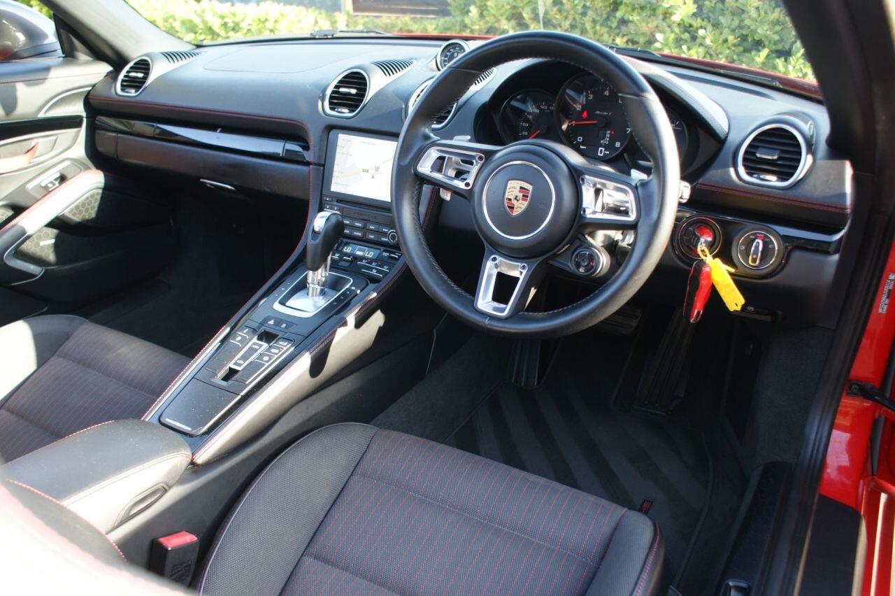Porsche 718 Boxster view 3