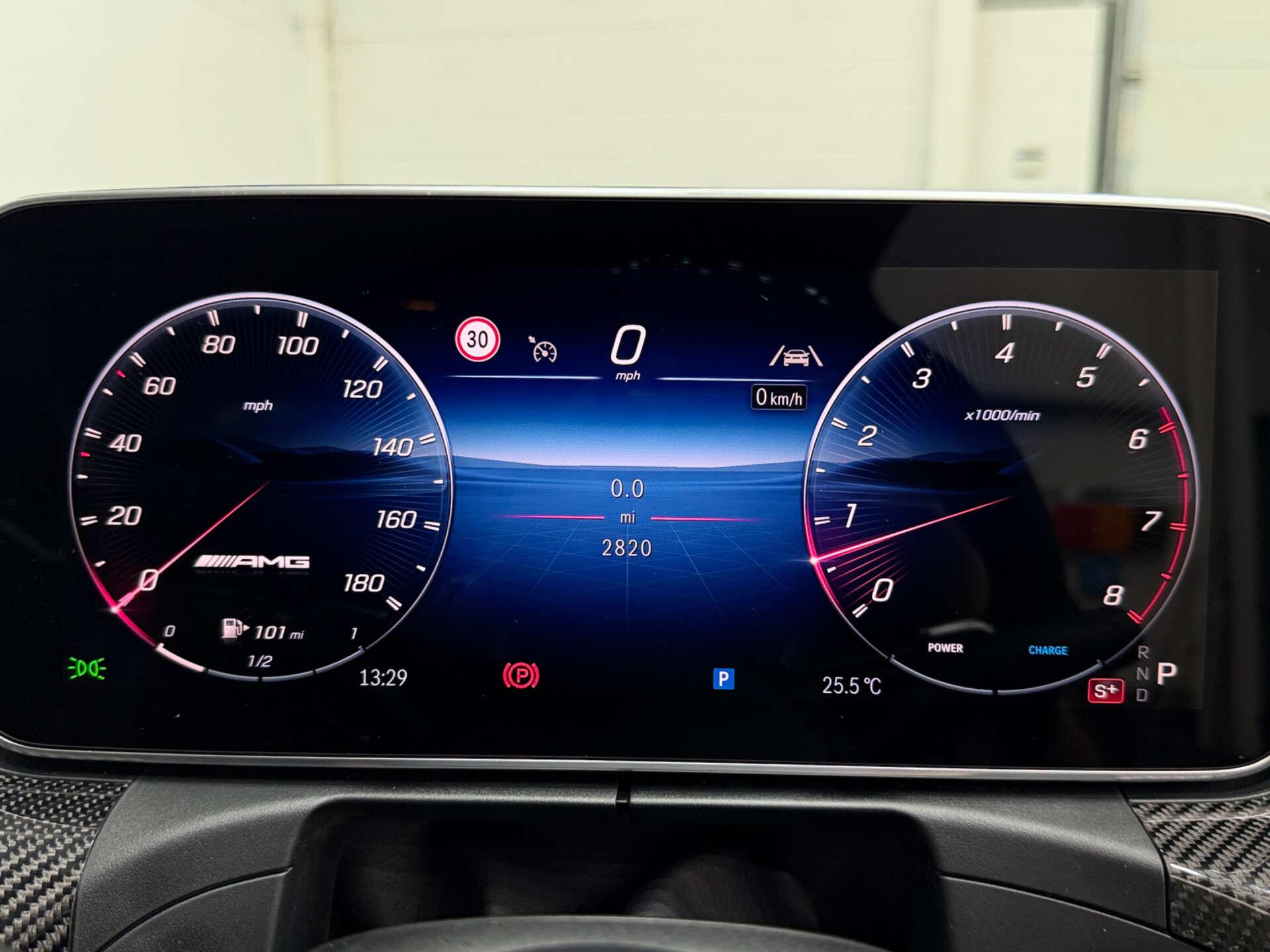 Mercedes-Benz Cle view 21