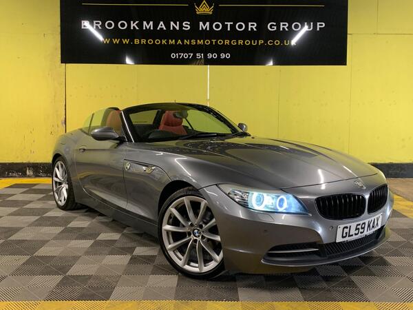 Grey 2009 BMW Z4 Saloon Rear-wheel drive Manual