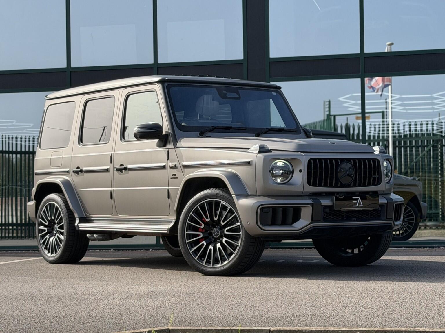 Mercedes-Benz G-Class view 3