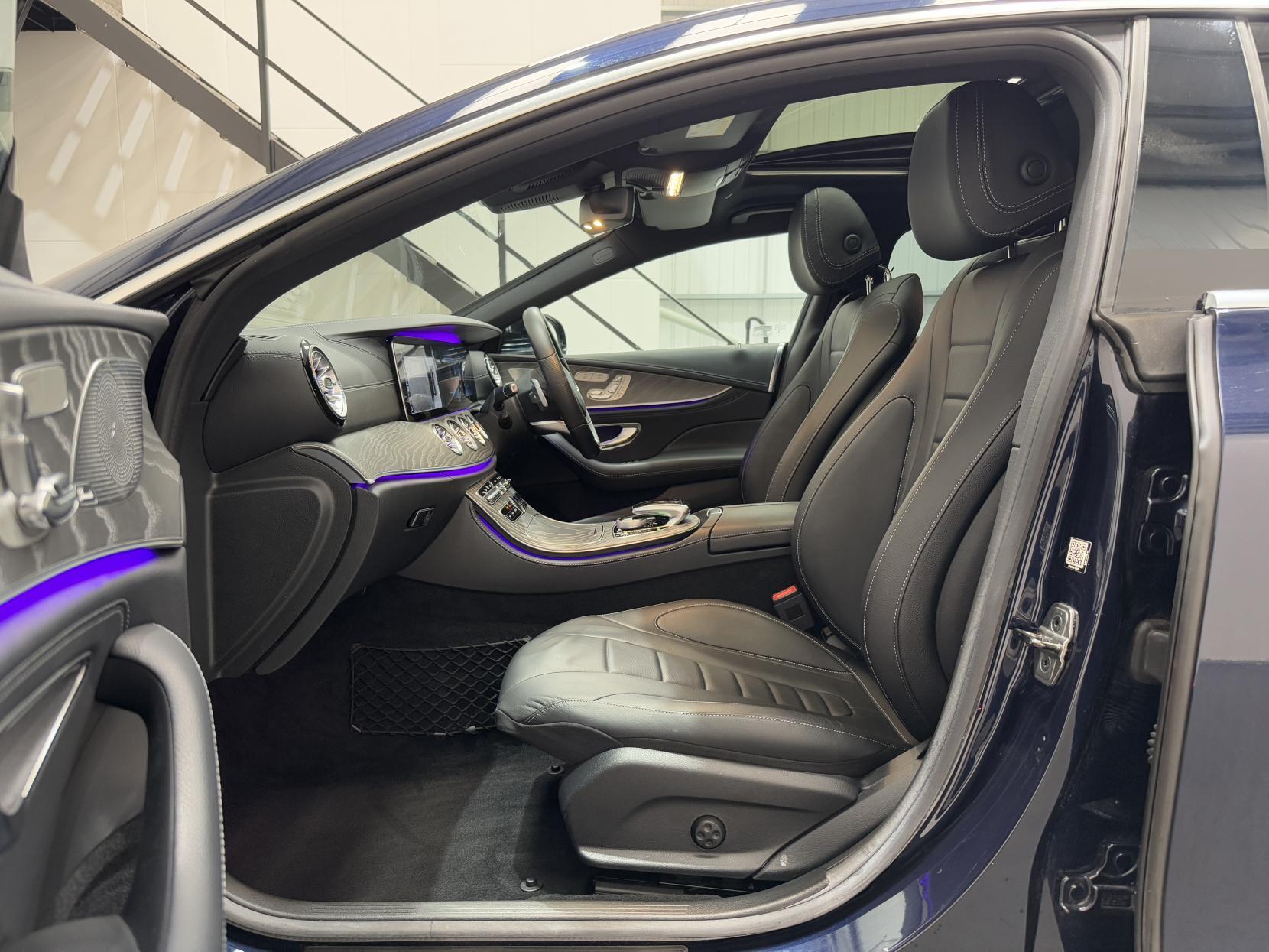 Mercedes-Benz CLS view 57