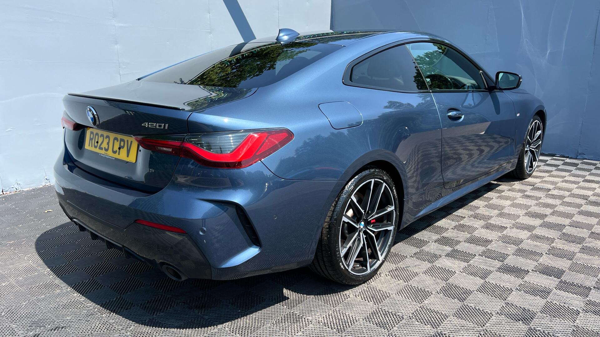BMW 4 Series view 27