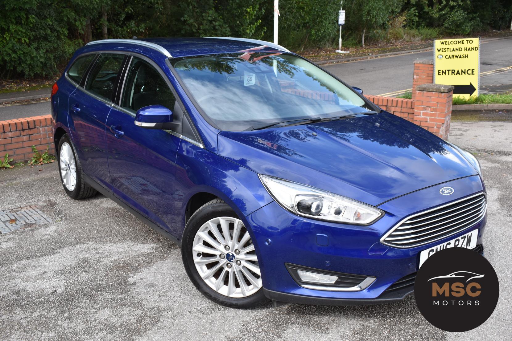 Ford Focus view 2