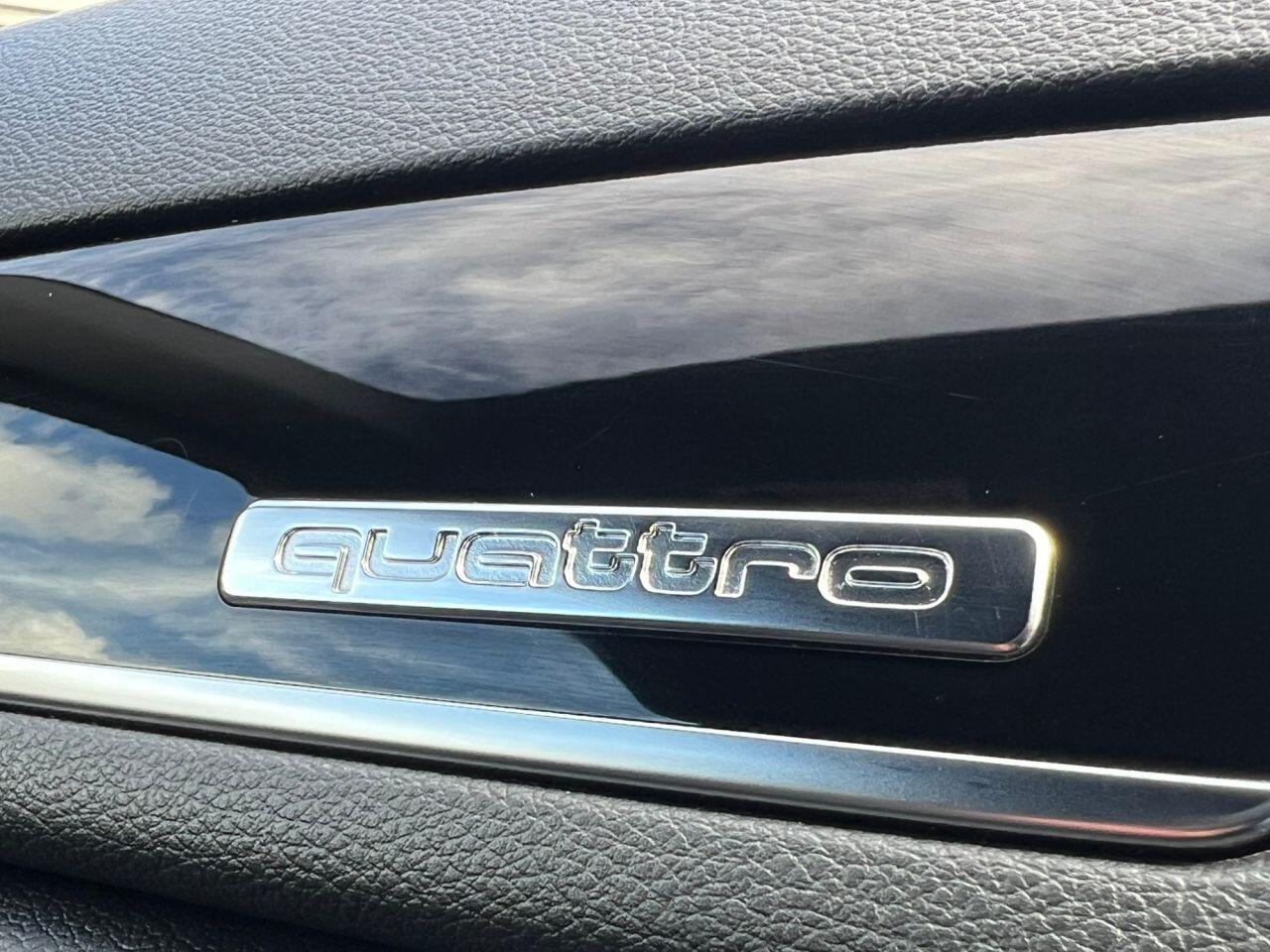 Audi Q3 view 30