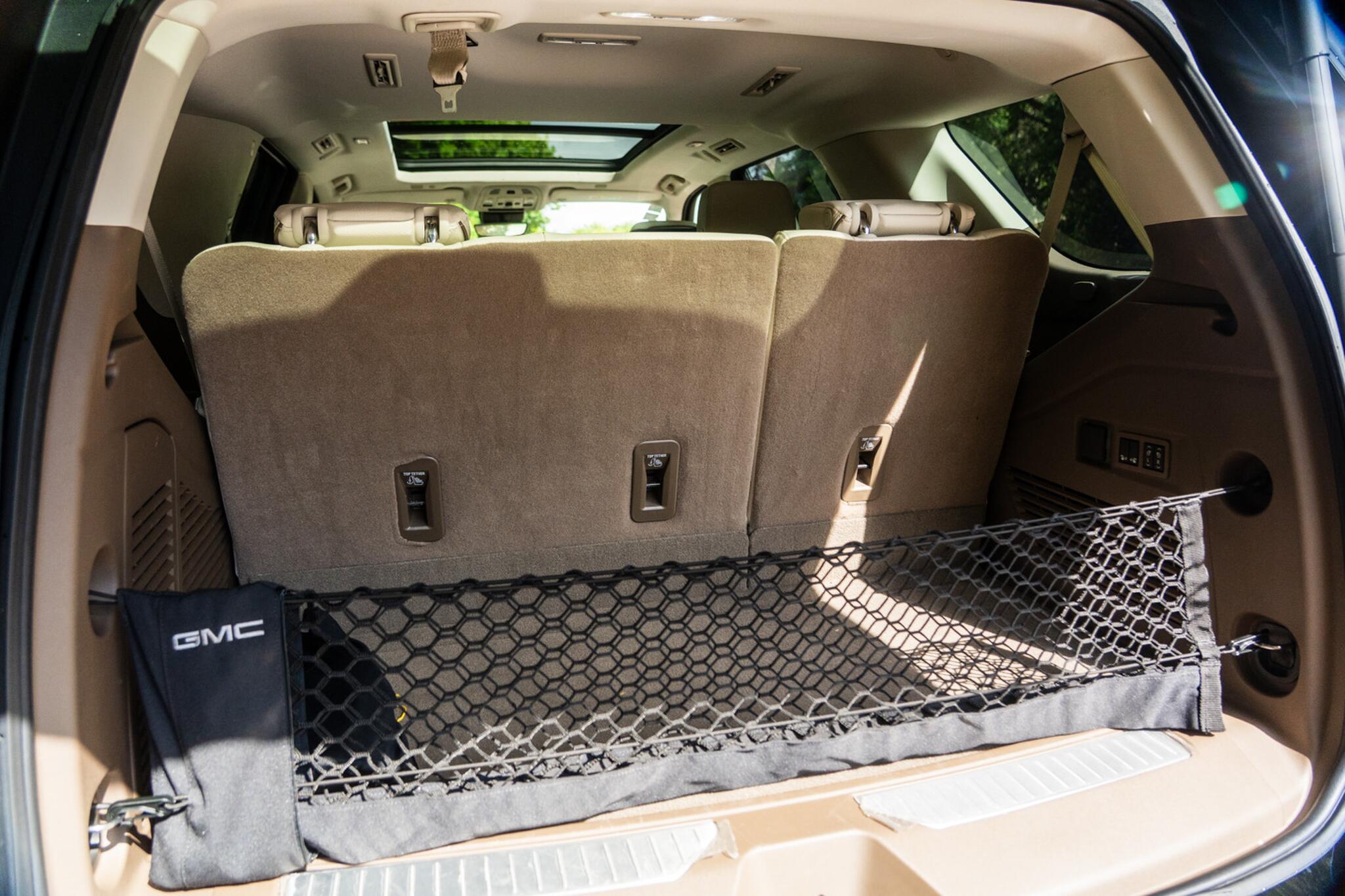 GMC Yukon view 49