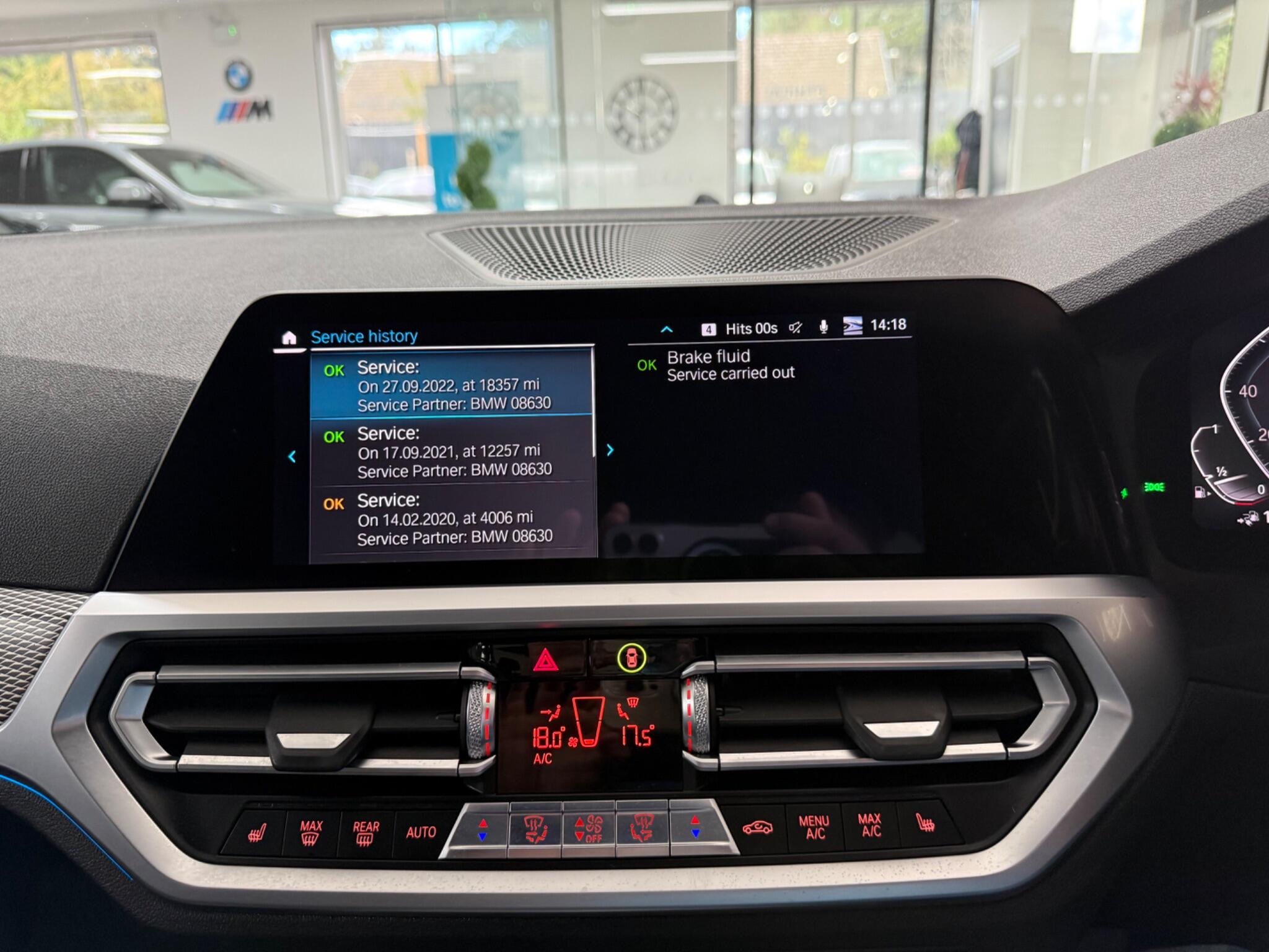 BMW 3 Series view 13