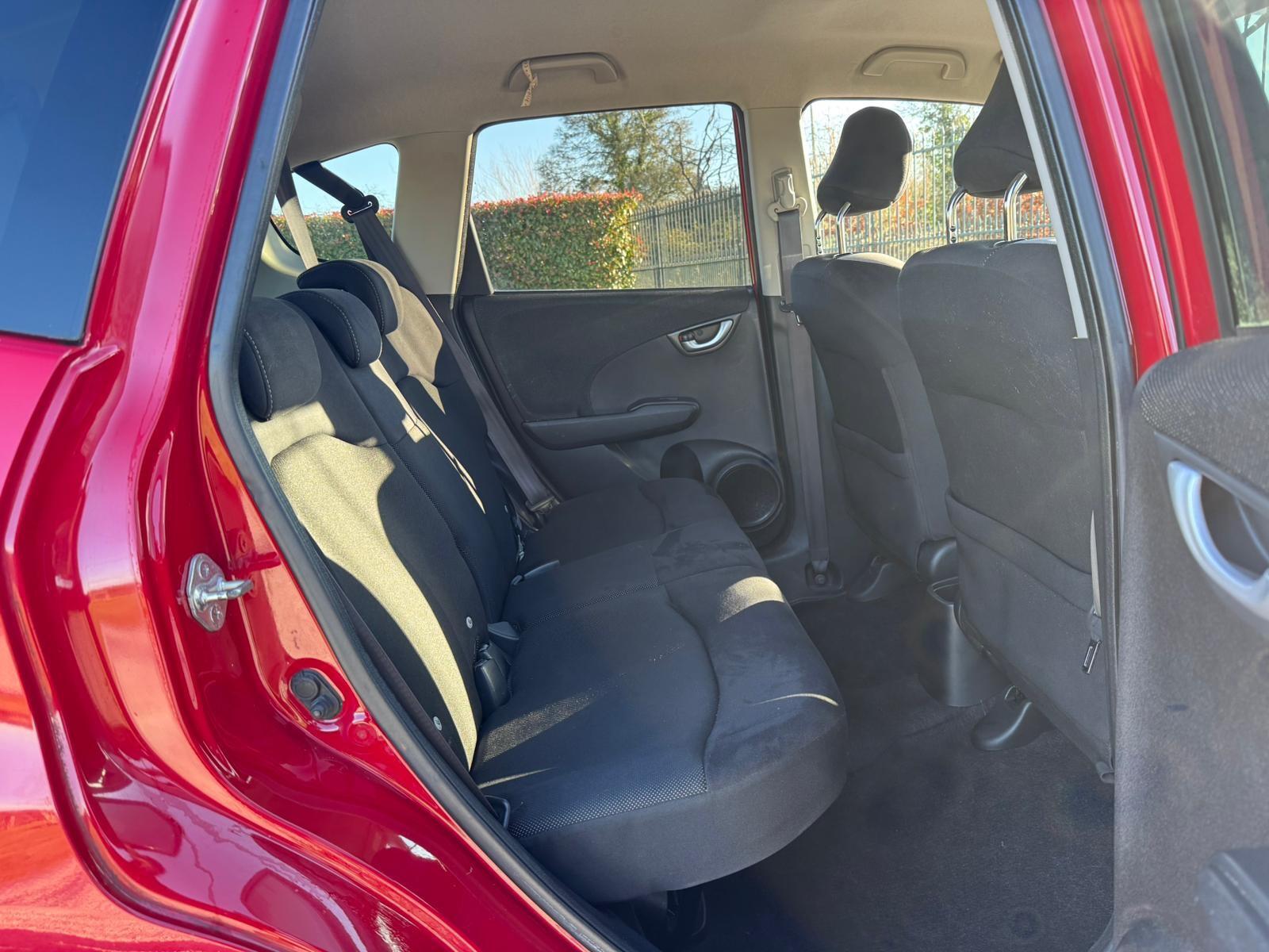 2013 Honda Jazz image 23