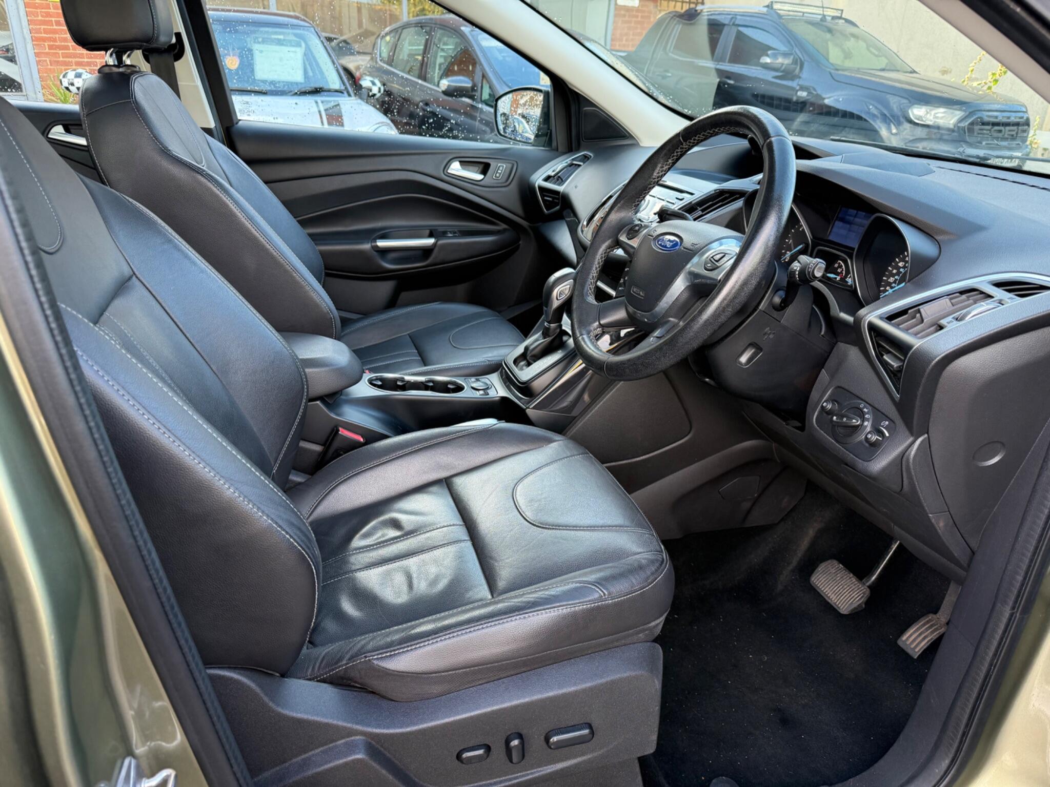 2013 Ford Kuga image 10