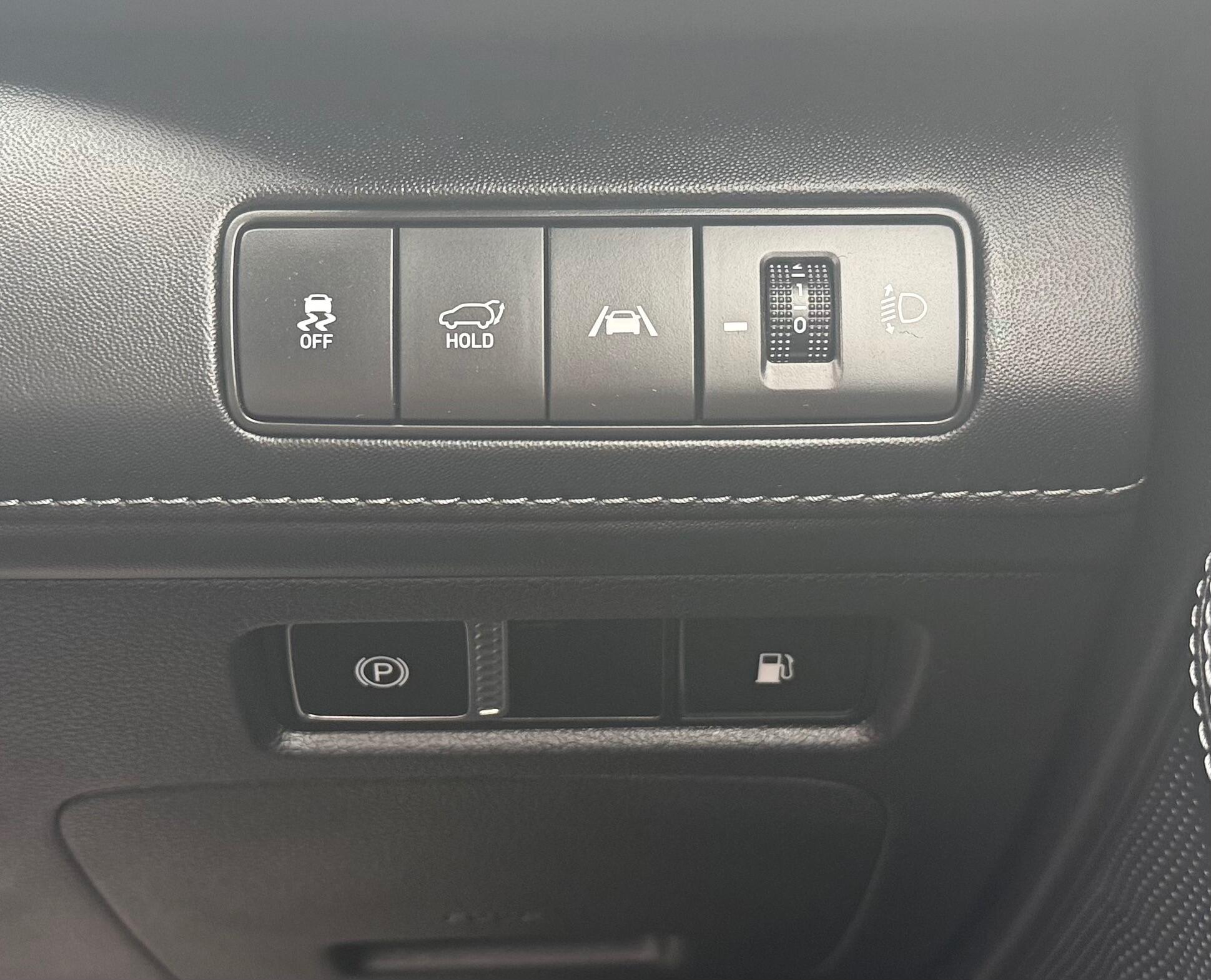 Hyundai Santa FE view 17