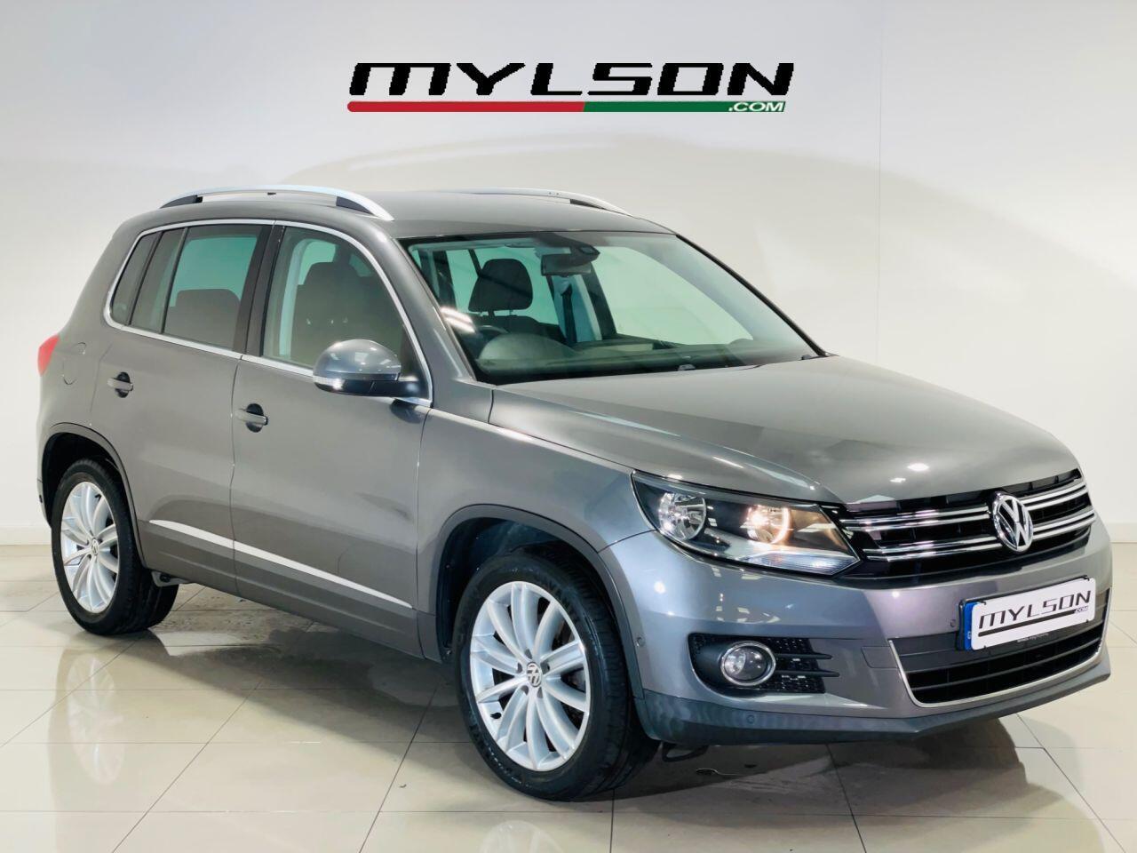 2015 Volkswagen Tiguan in Grey for sale