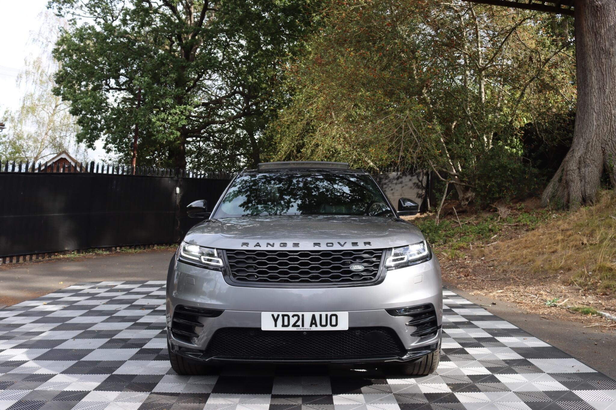 Land Rover Range Rover Velar view 24