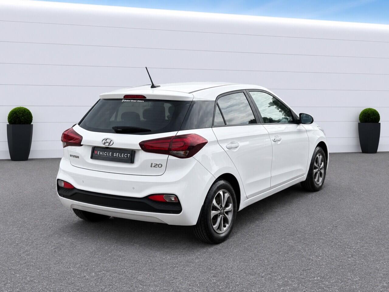 Hyundai I20 view 10