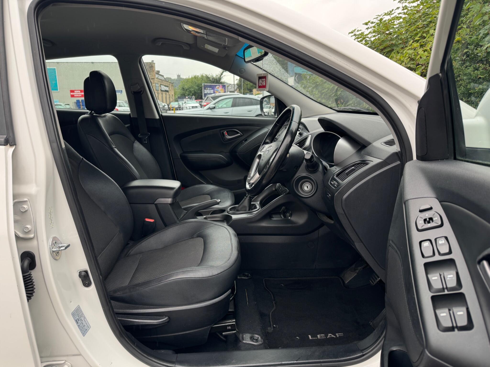 Hyundai Ix35 view 27
