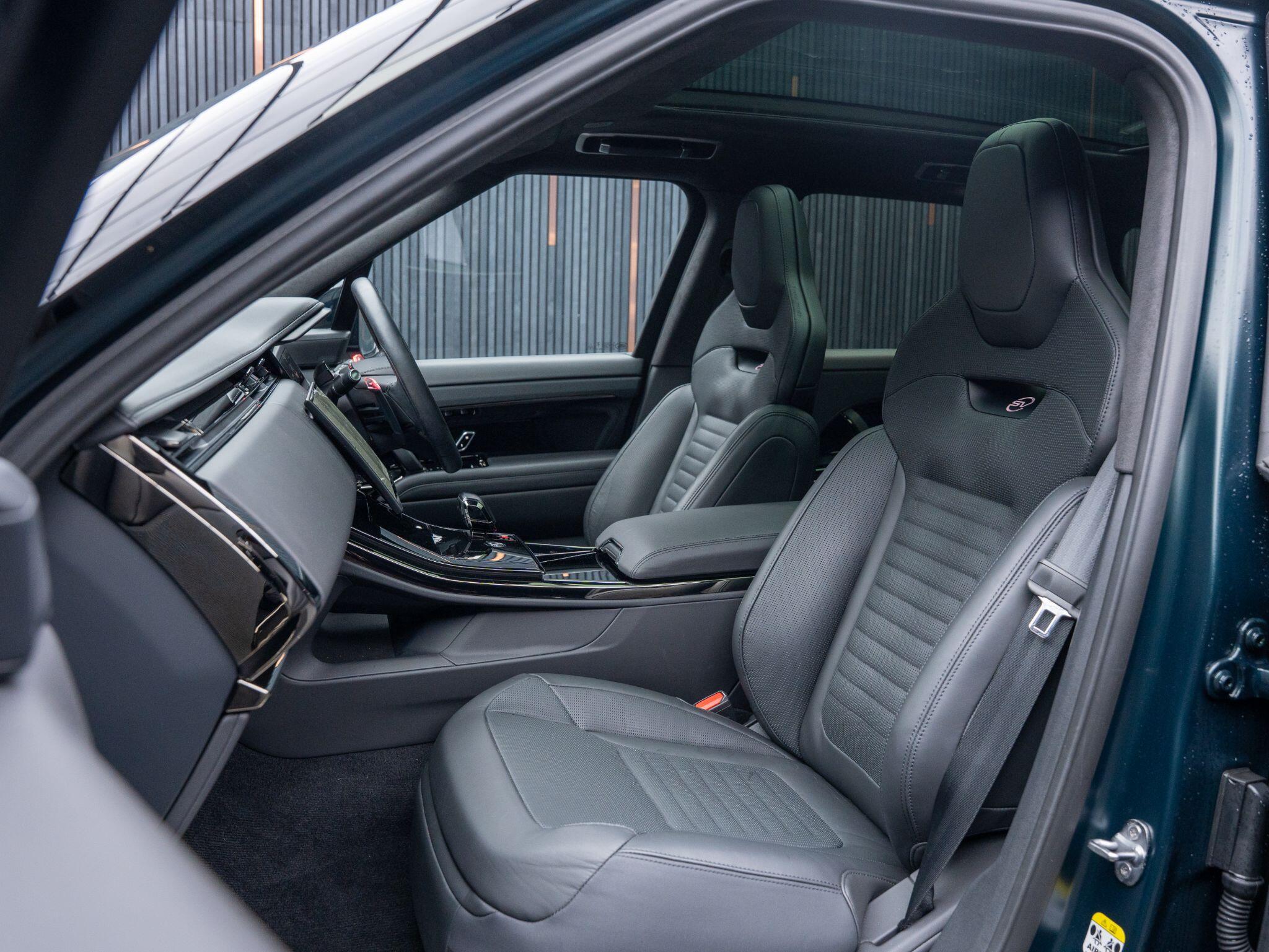 Land Rover Range Rover Sport view 43