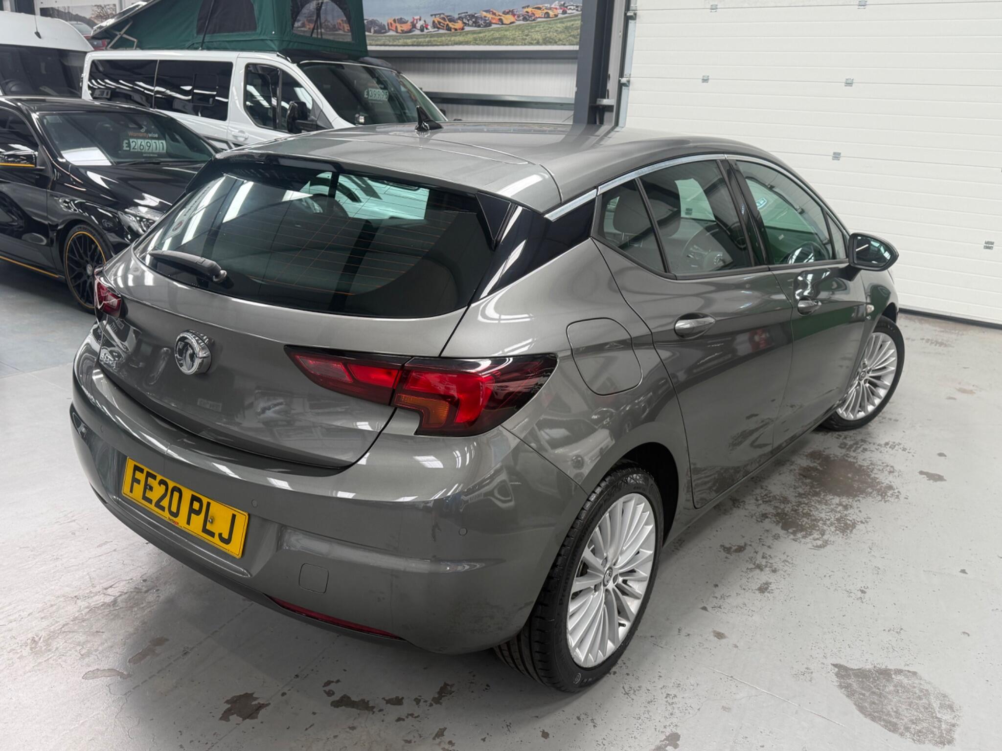 Vauxhall Astra view 11