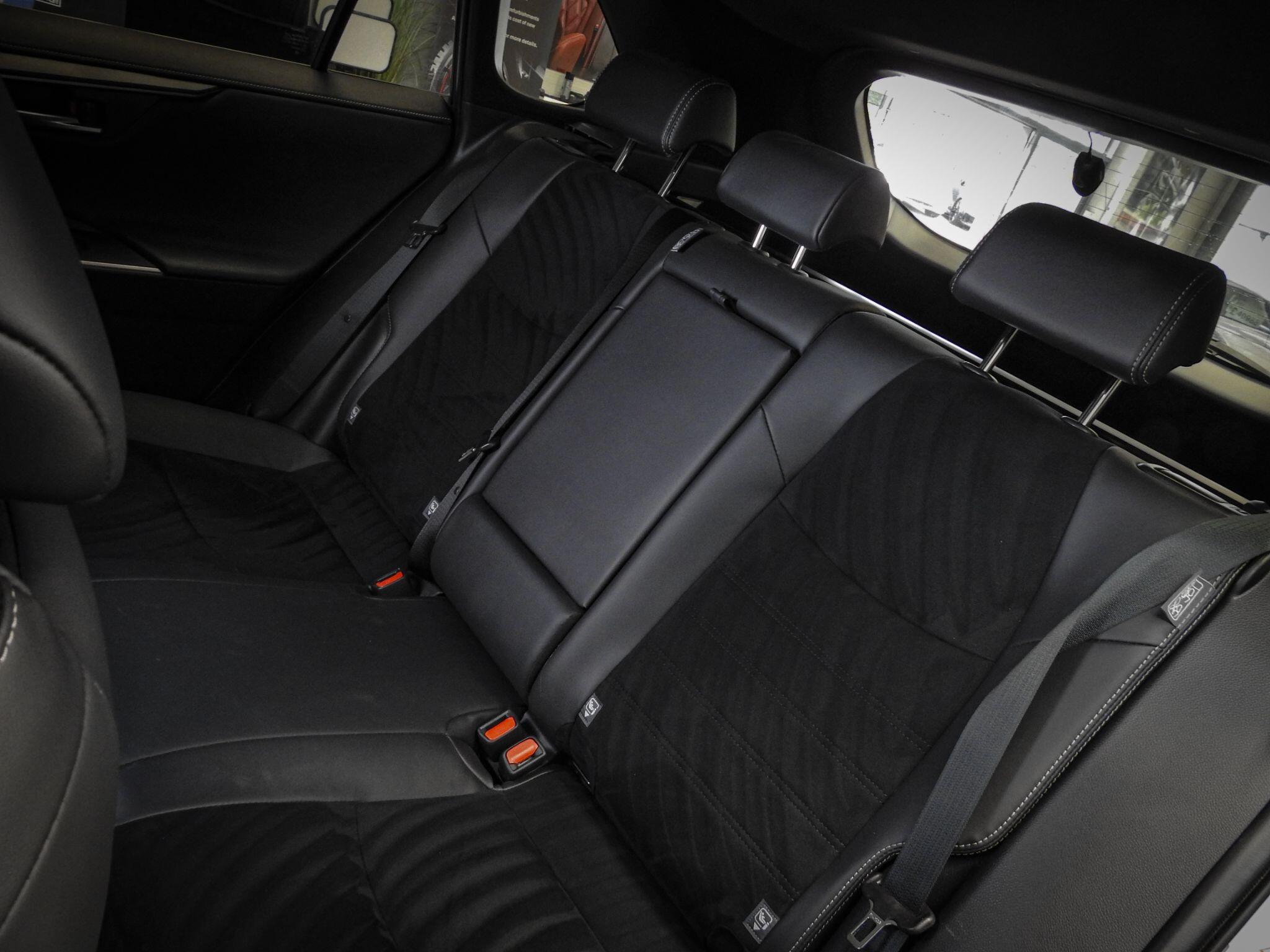 Toyota Rav4 view 37