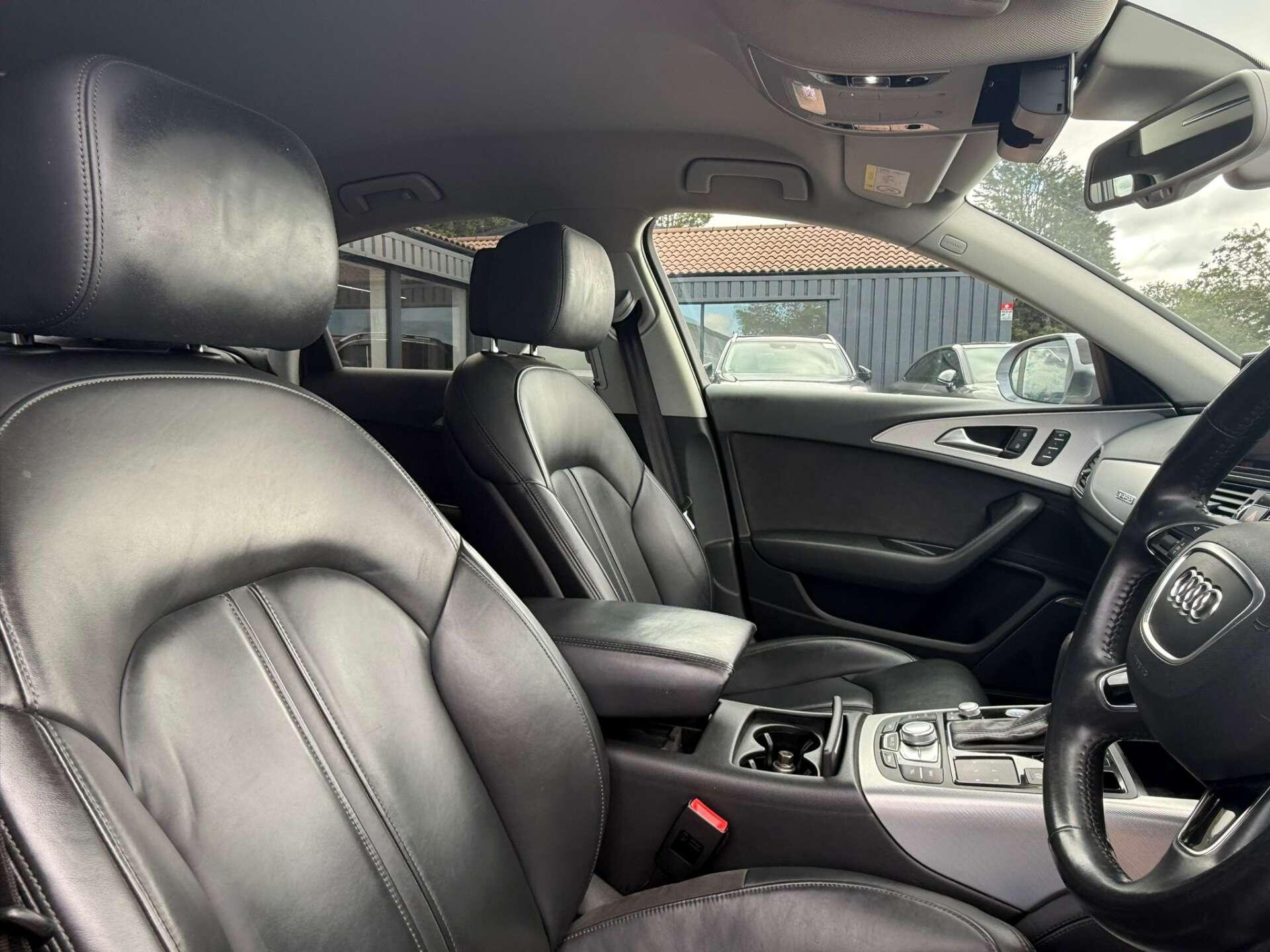 Audi A6 view 22