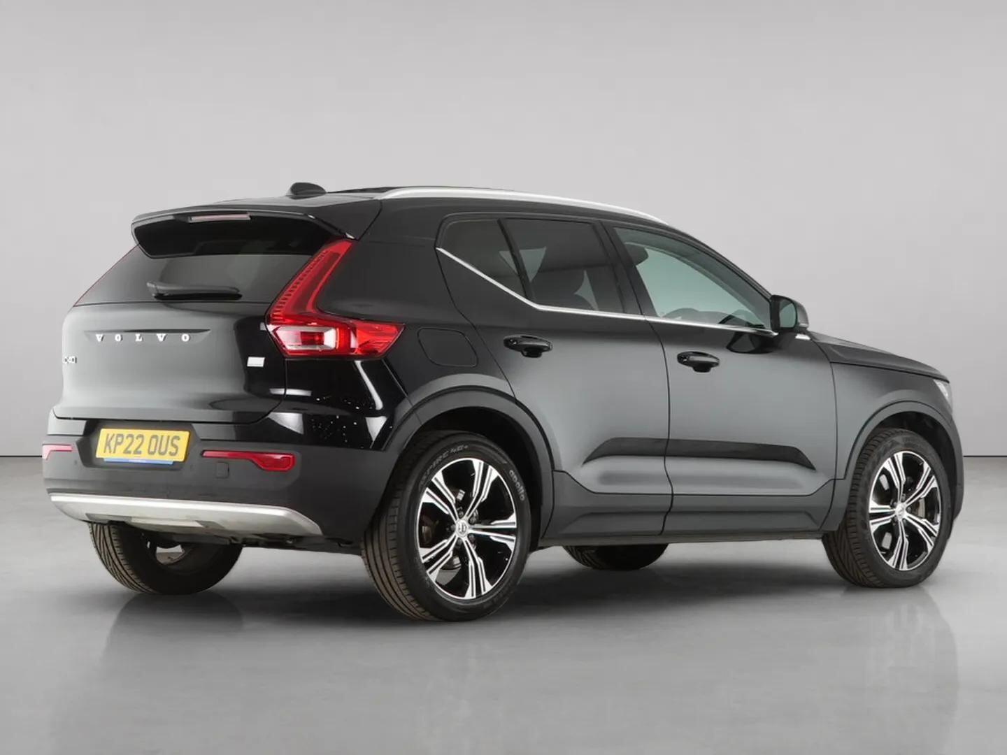 Volvo XC40 view 10