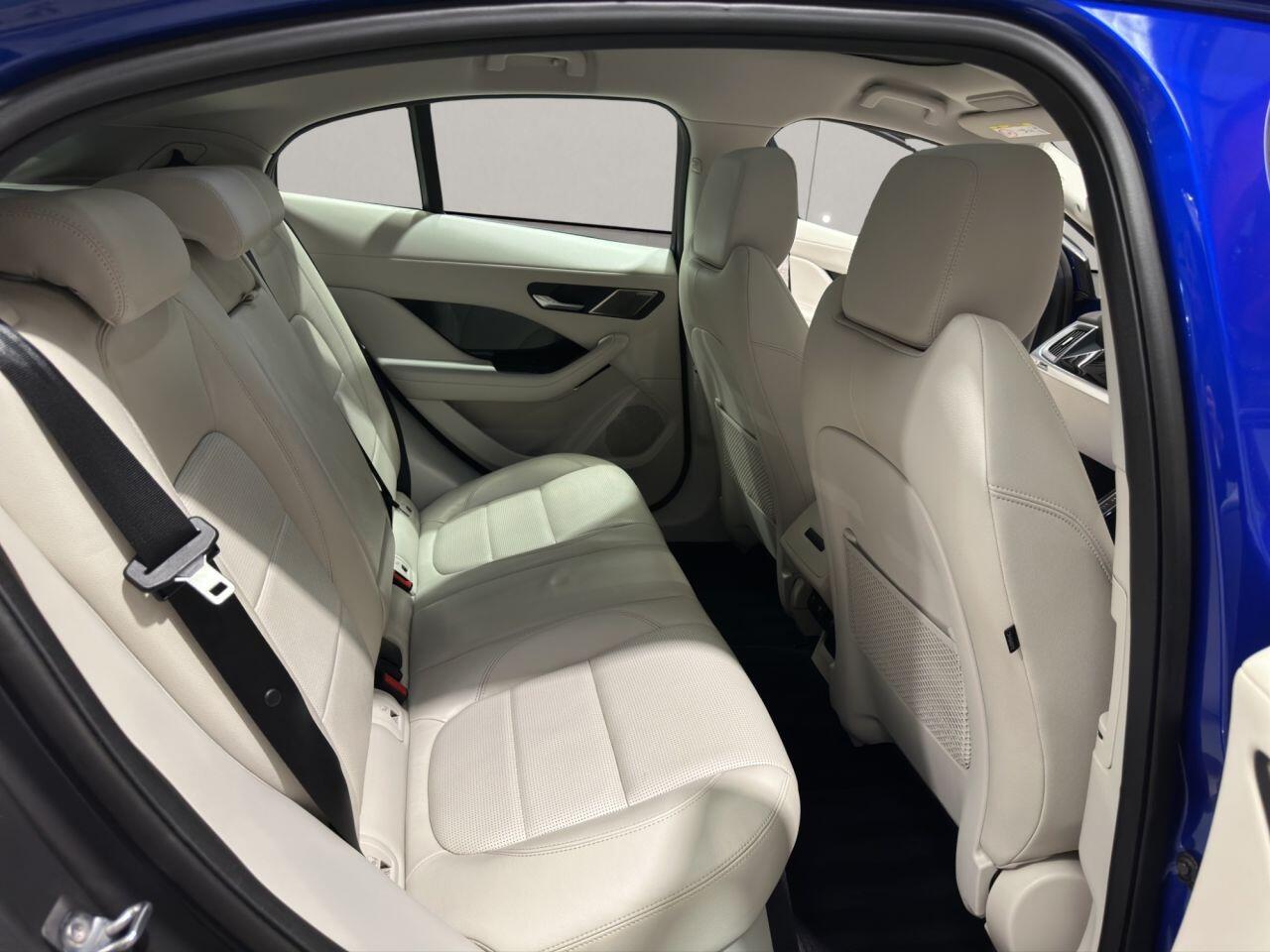 Jaguar I-Pace view 11