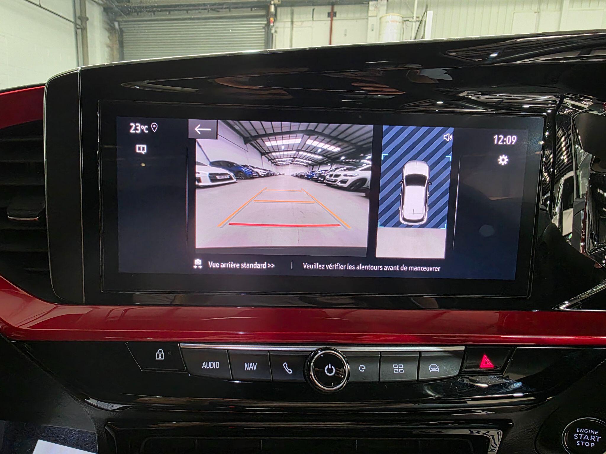 Vauxhall Mokka Electric view 9