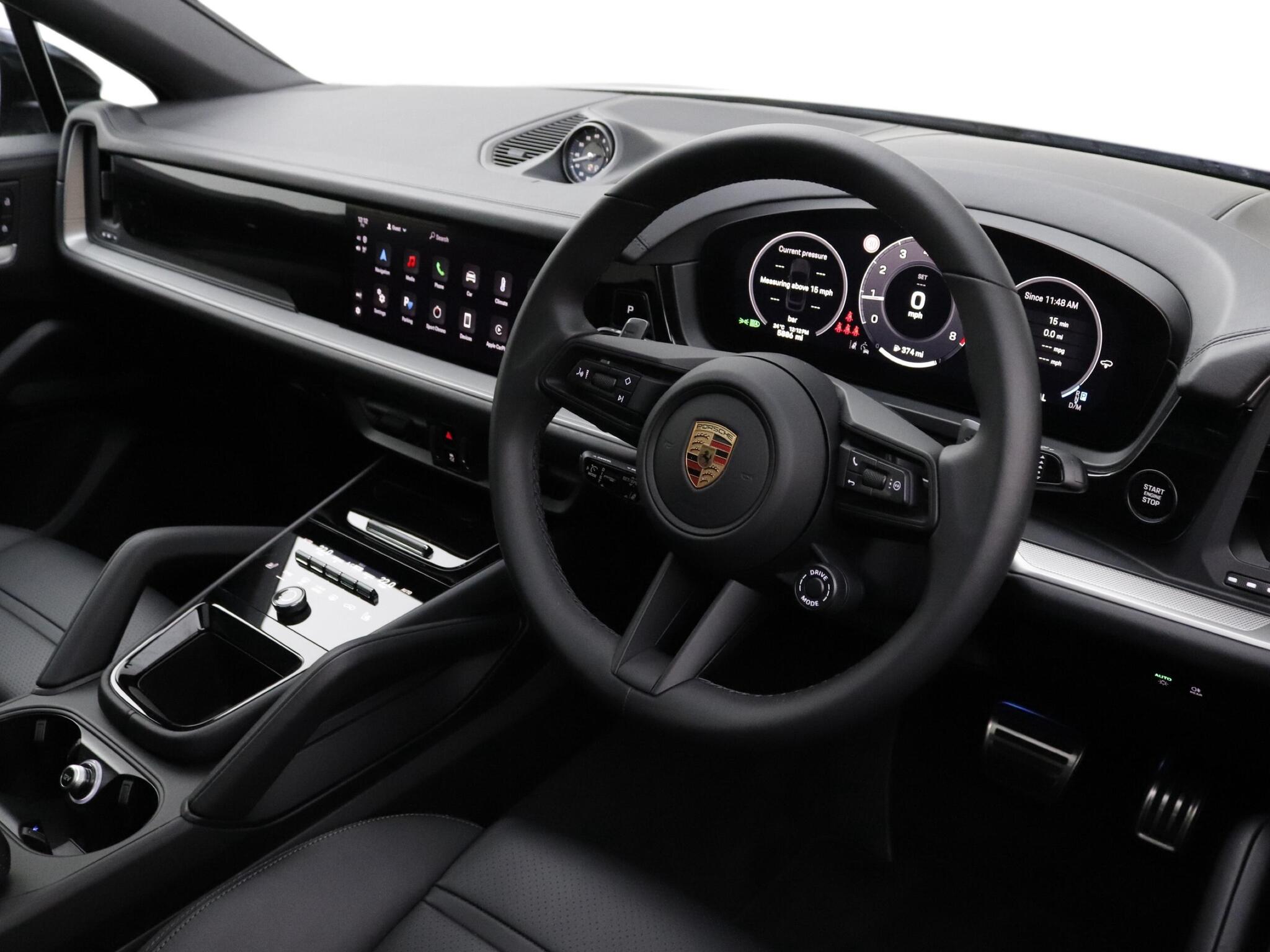 Porsche Cayenne view 9