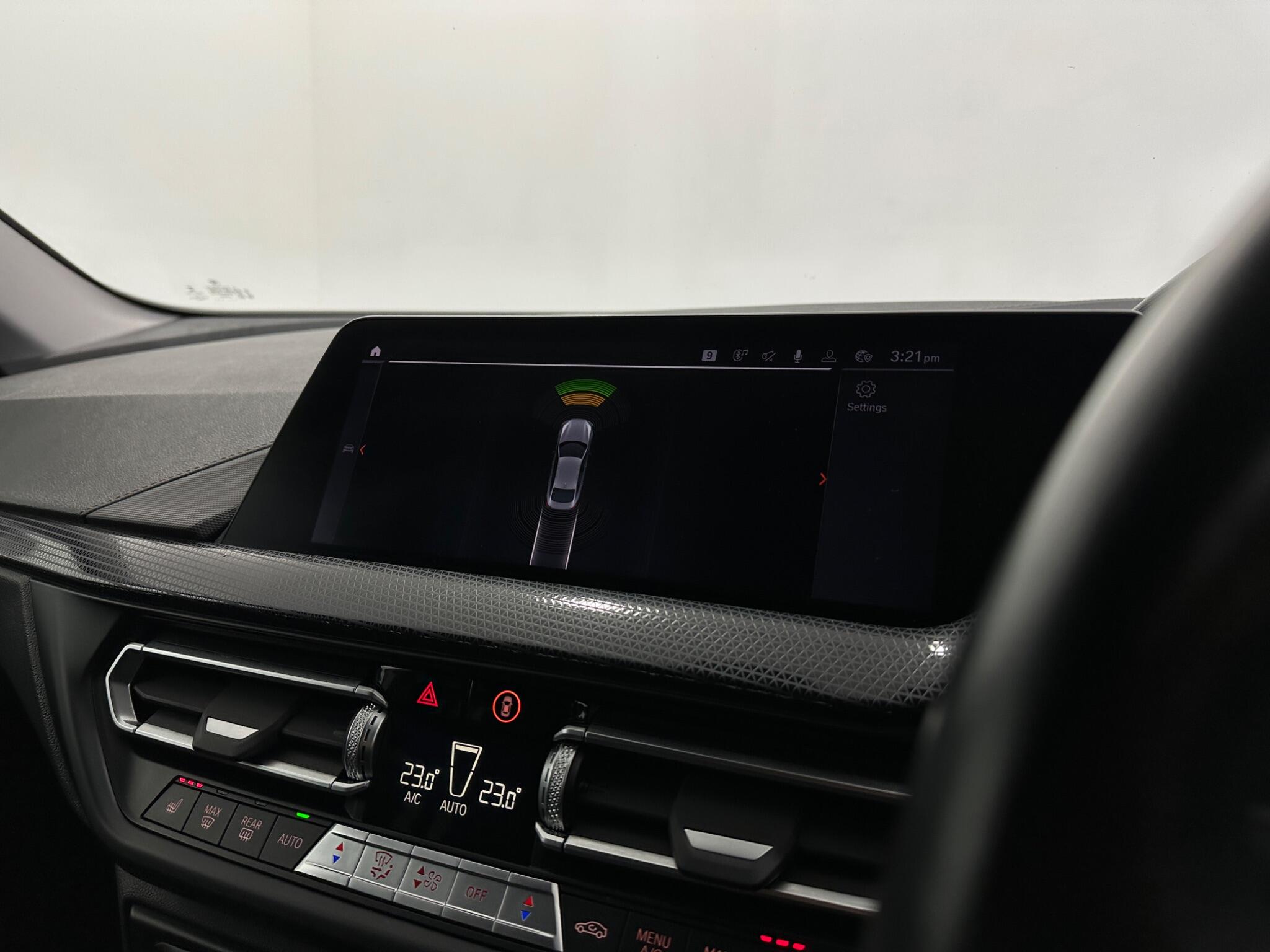 BMW 2 Series view 23