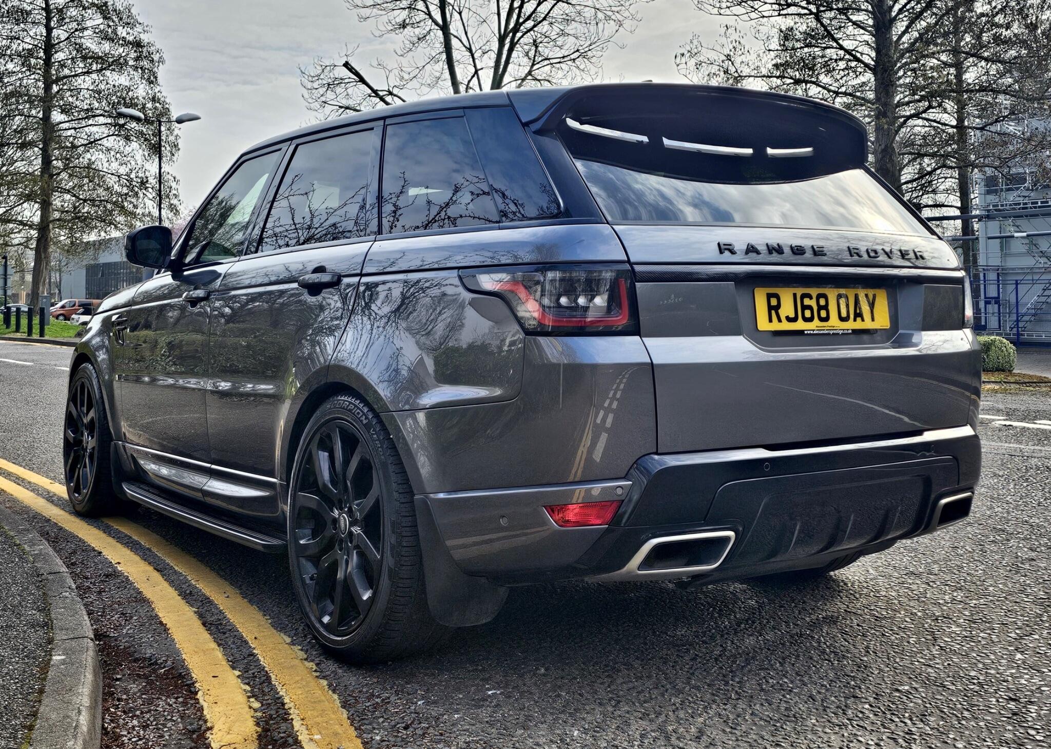 Land Rover Range Rover Sport view 22
