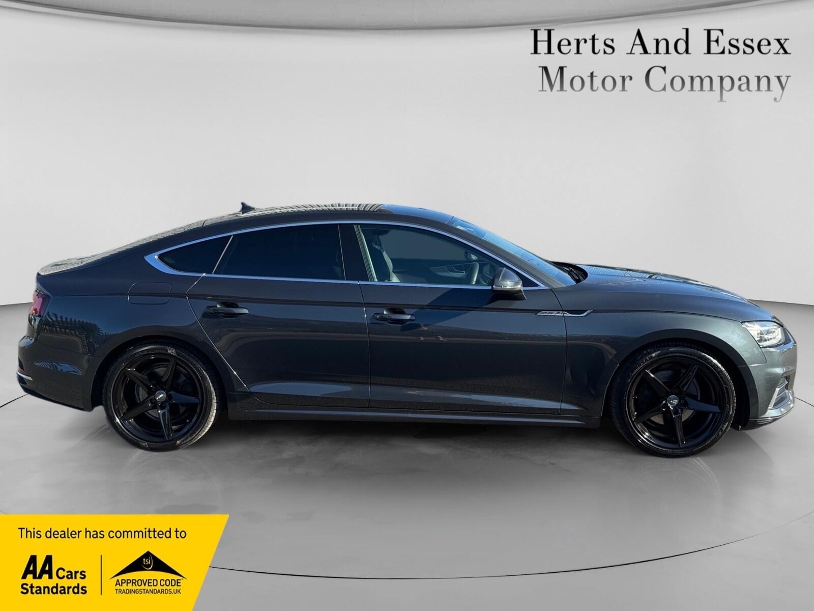 Audi A5 view 7