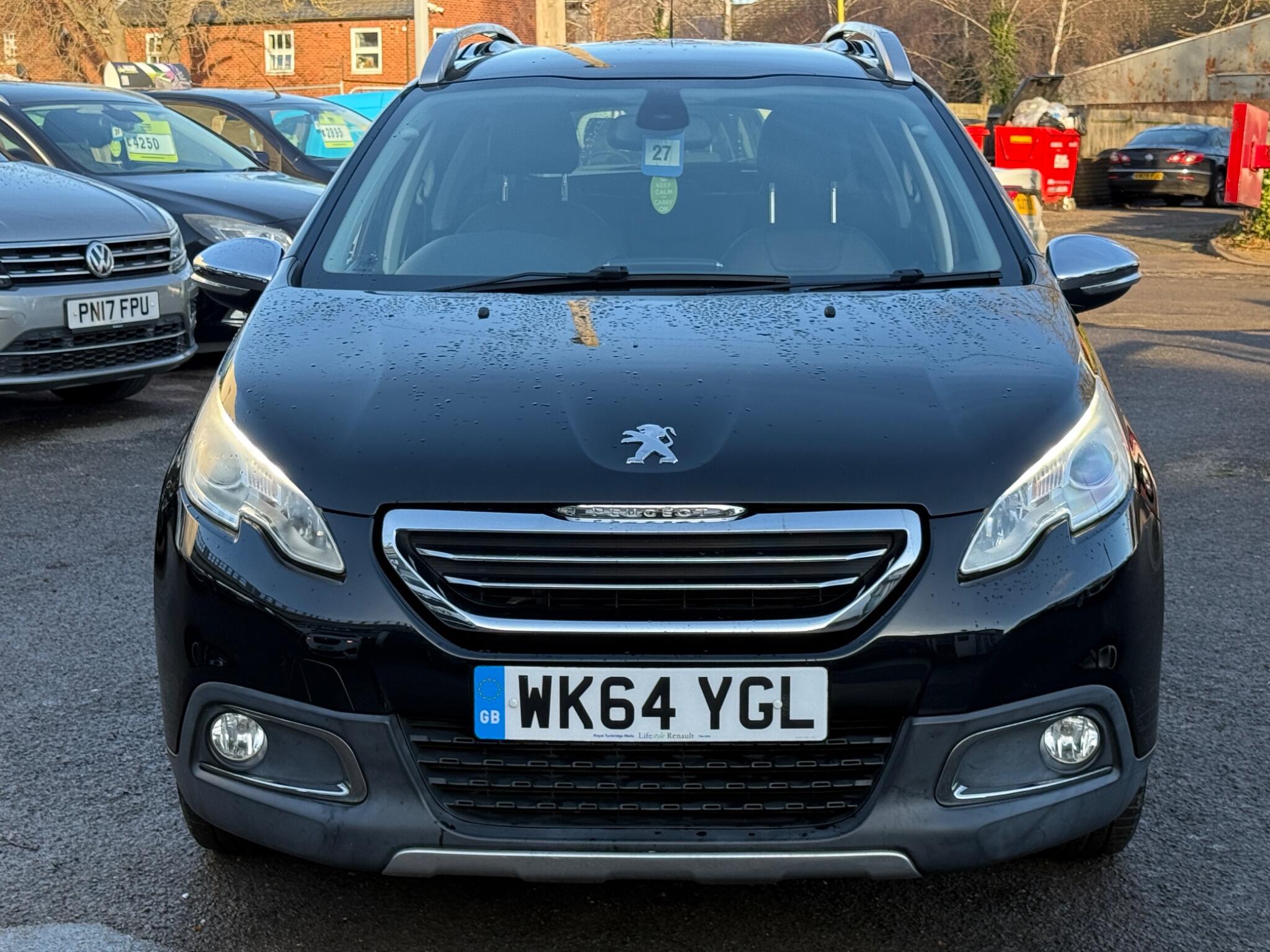 Peugeot 2008 - Image 9