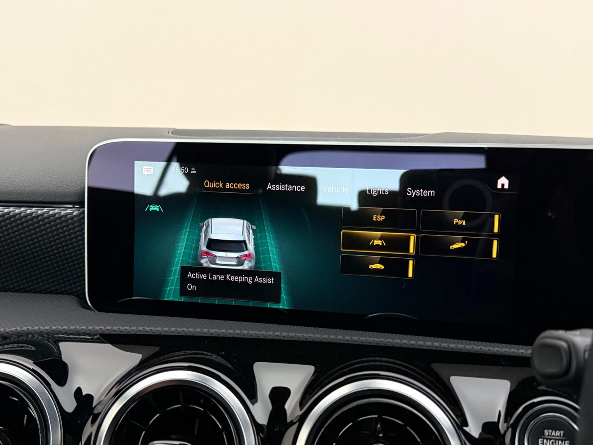Mercedes-Benz A-Class view 27