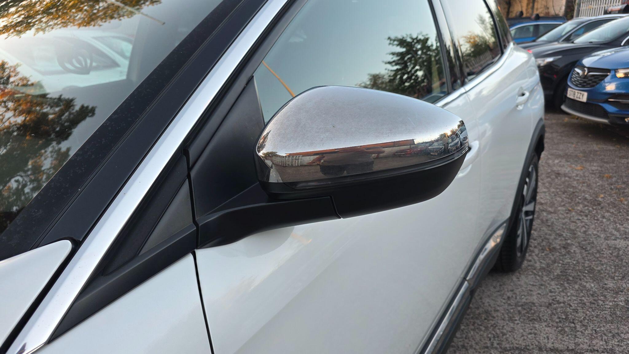 Peugeot 3008 view 15