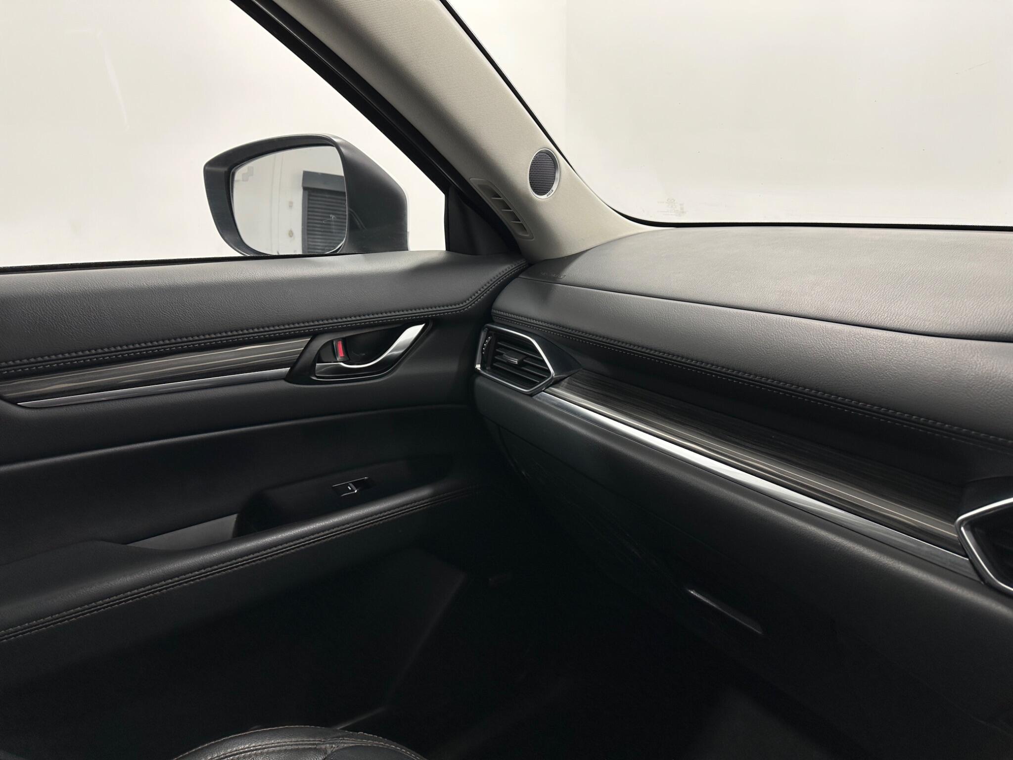 Mazda CX-5 view 27