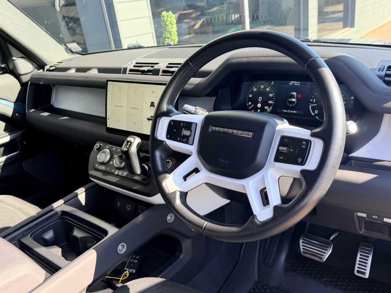 Land Rover Defender view 12